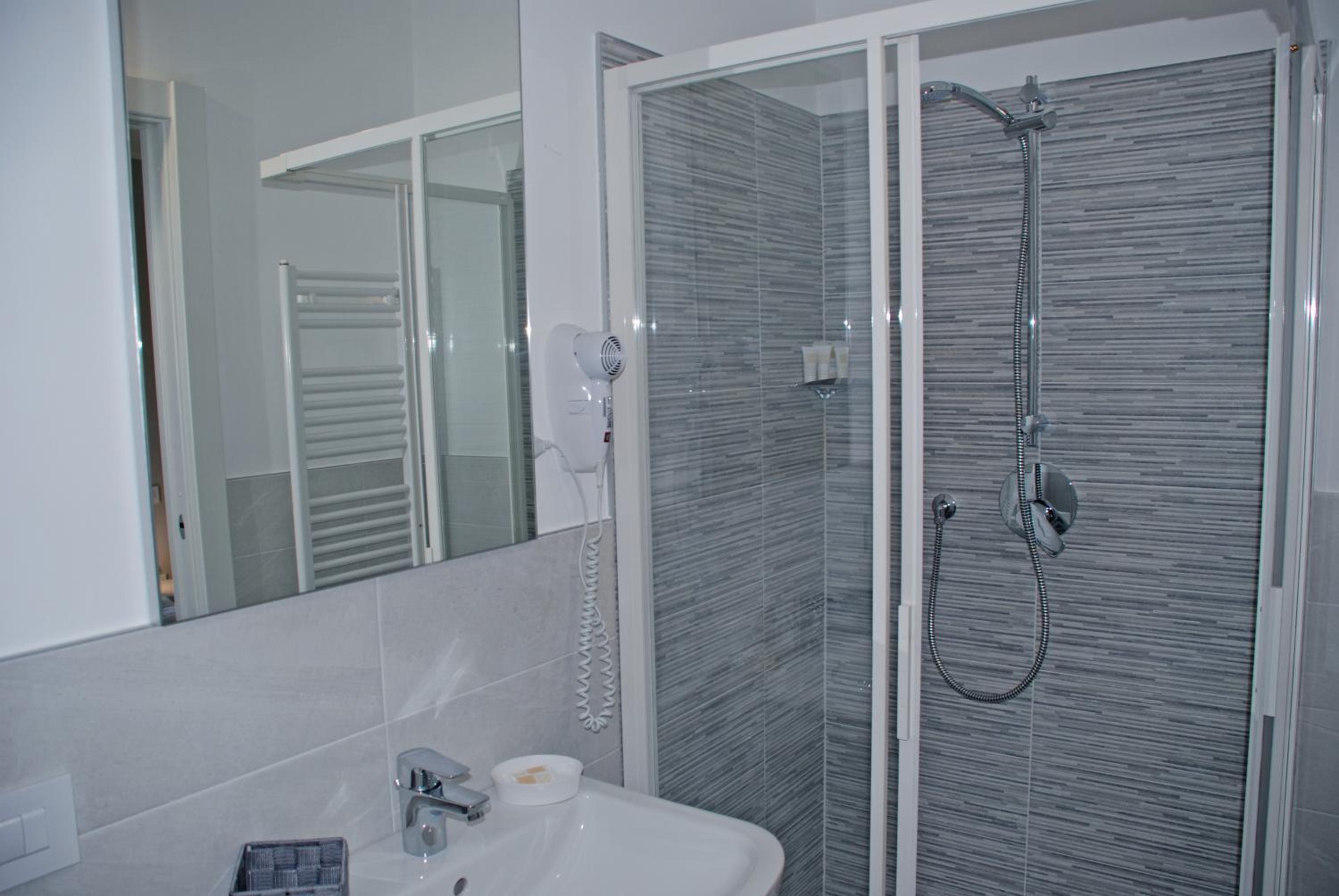 Bonne Nuit Guest House view 5