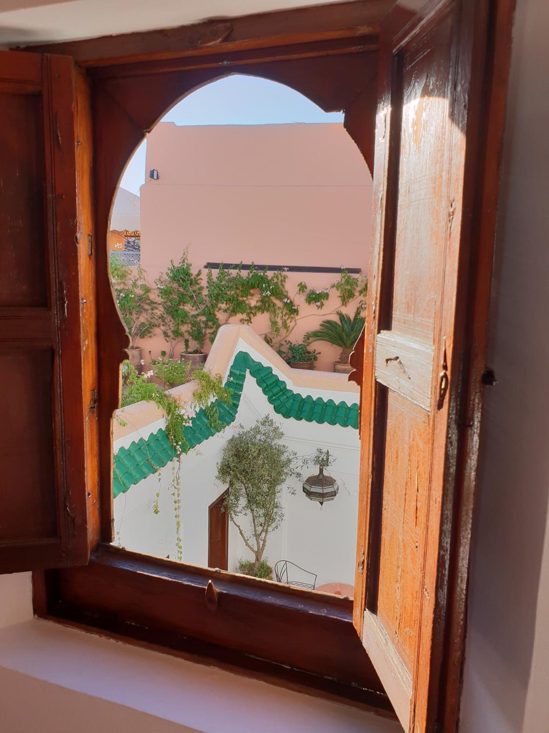 Dar Warda