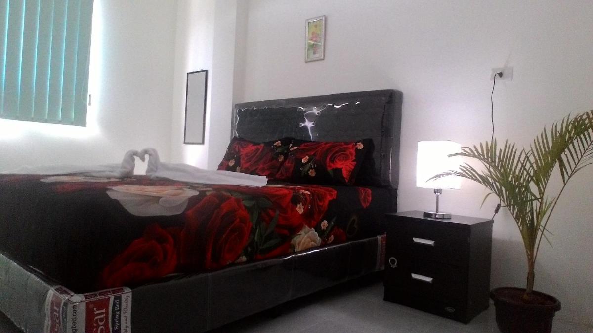 Balige J&J Guest House 2 view 5