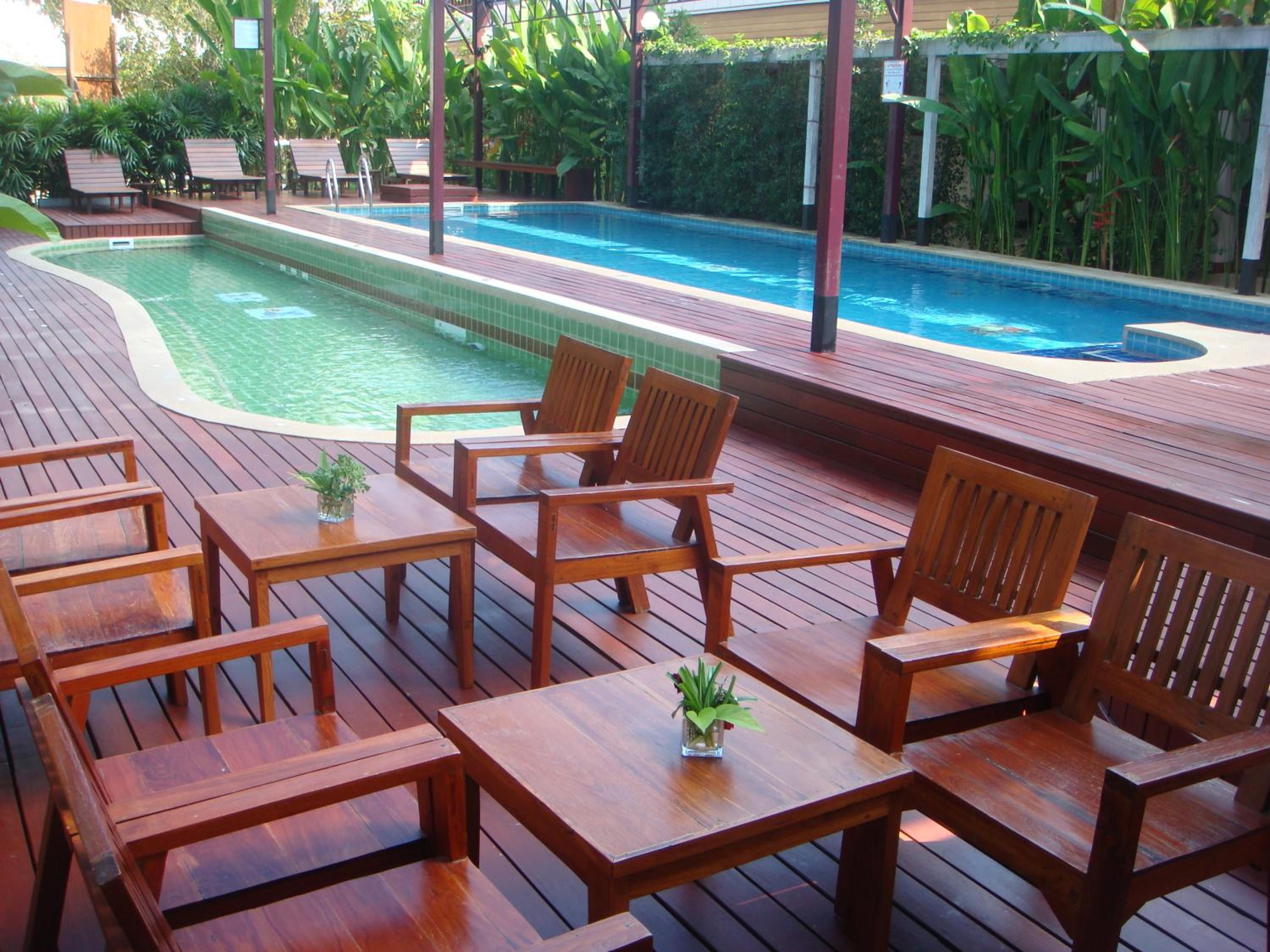 Maikaew Damnoen Resort