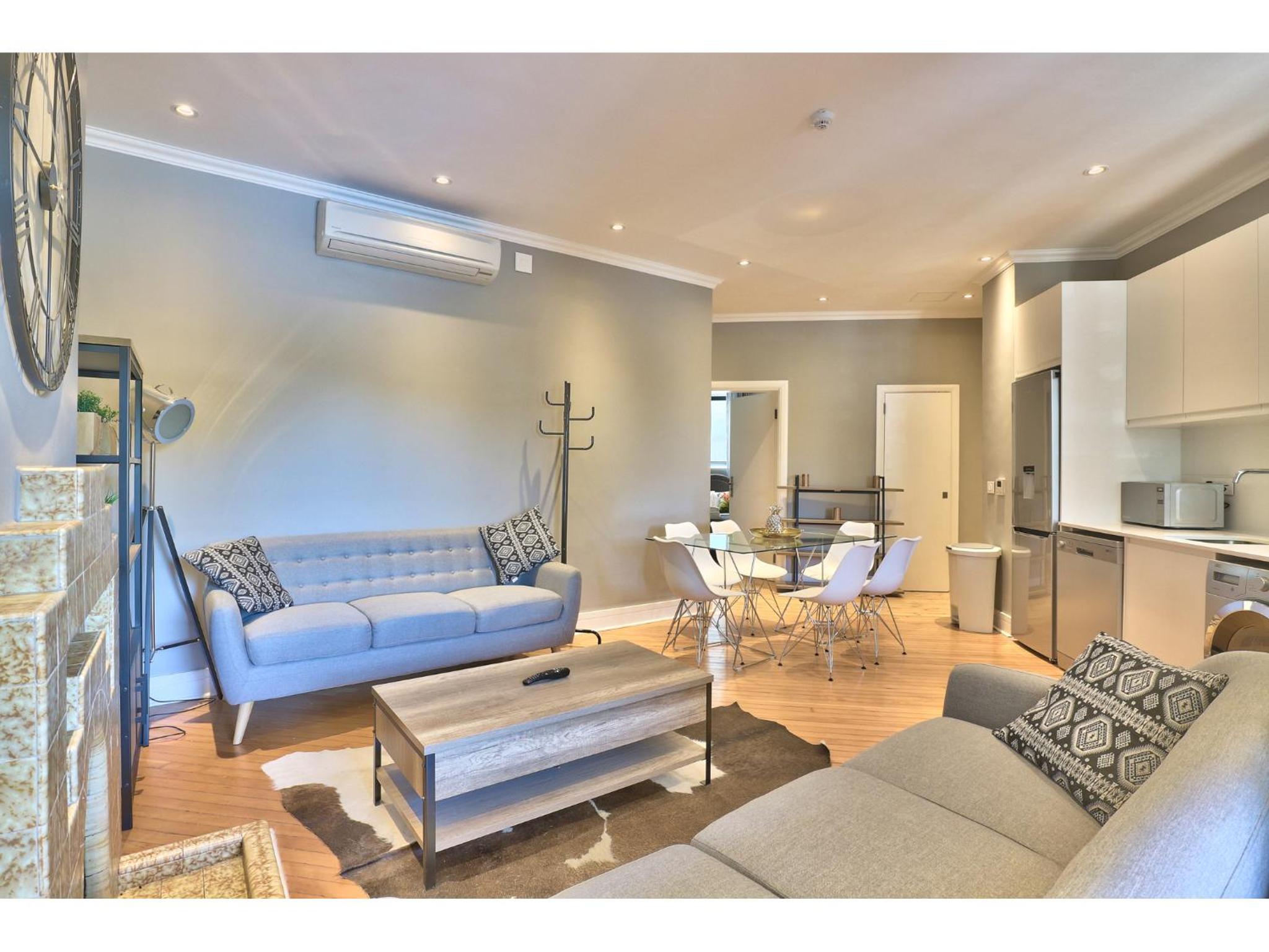 3 Warwick Mansions