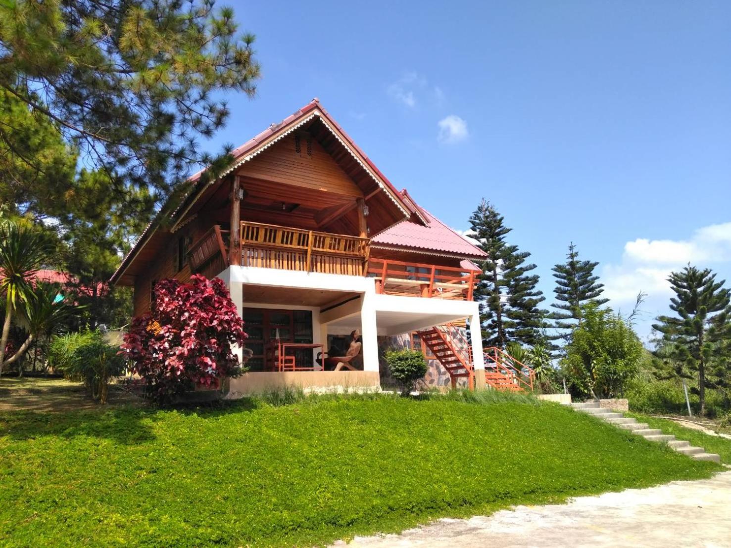 Chatfah Resort