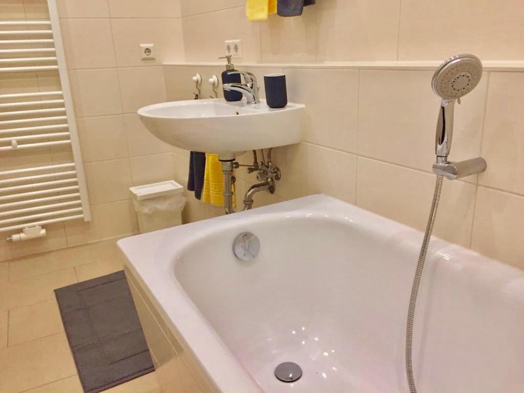 Photo 27
