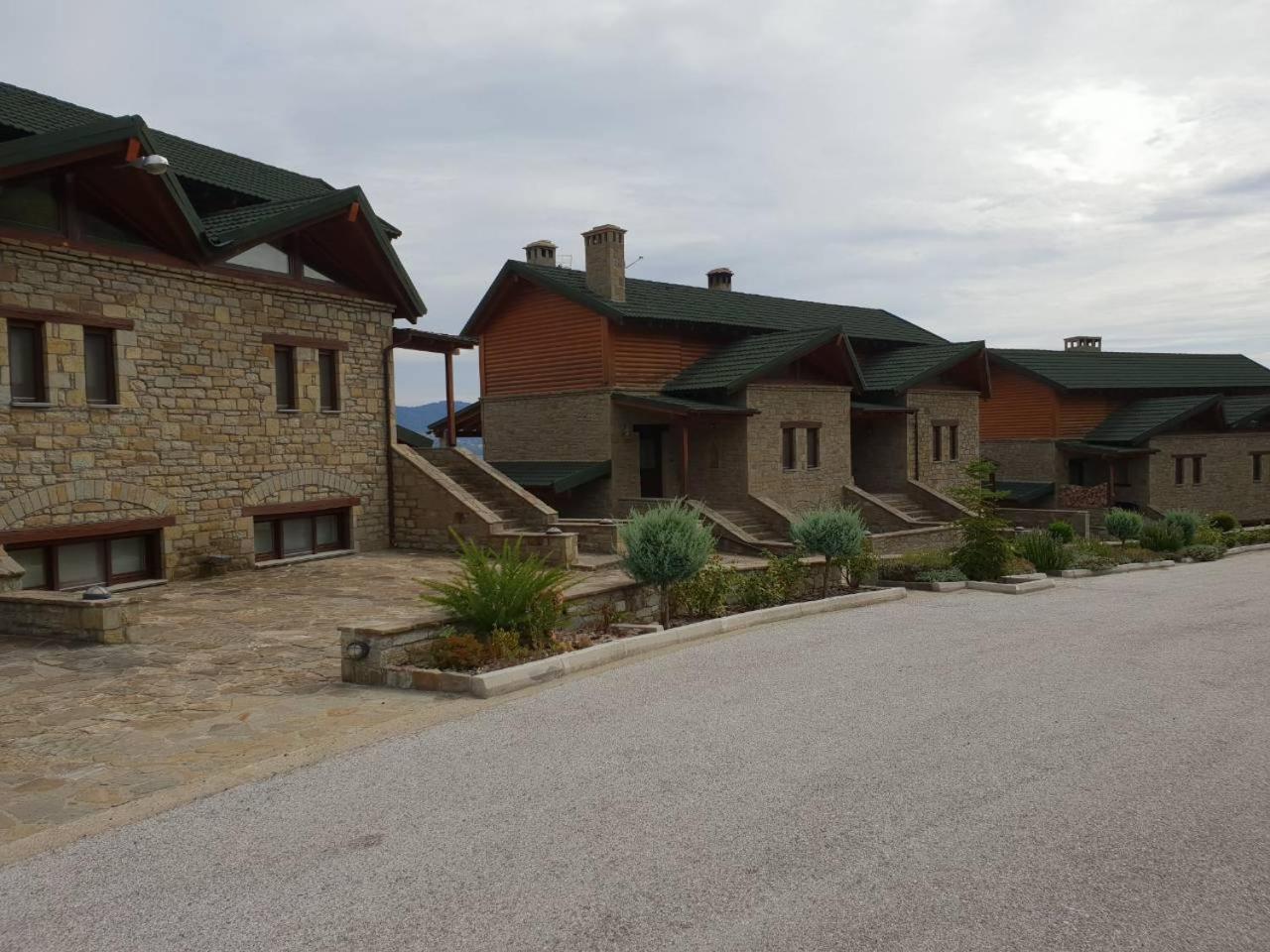 Pallas Casa view 2