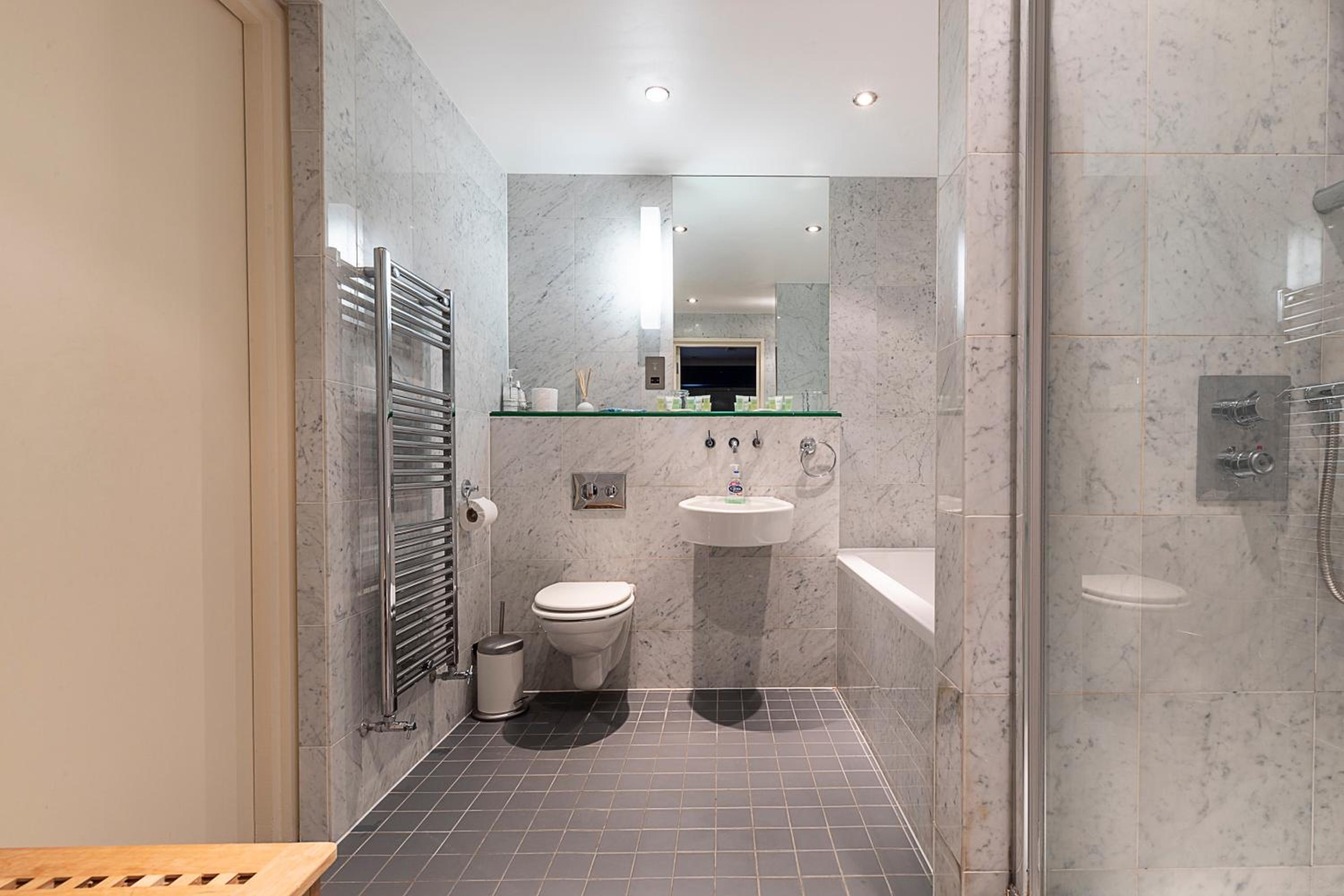 Lovely flat in Chelsea