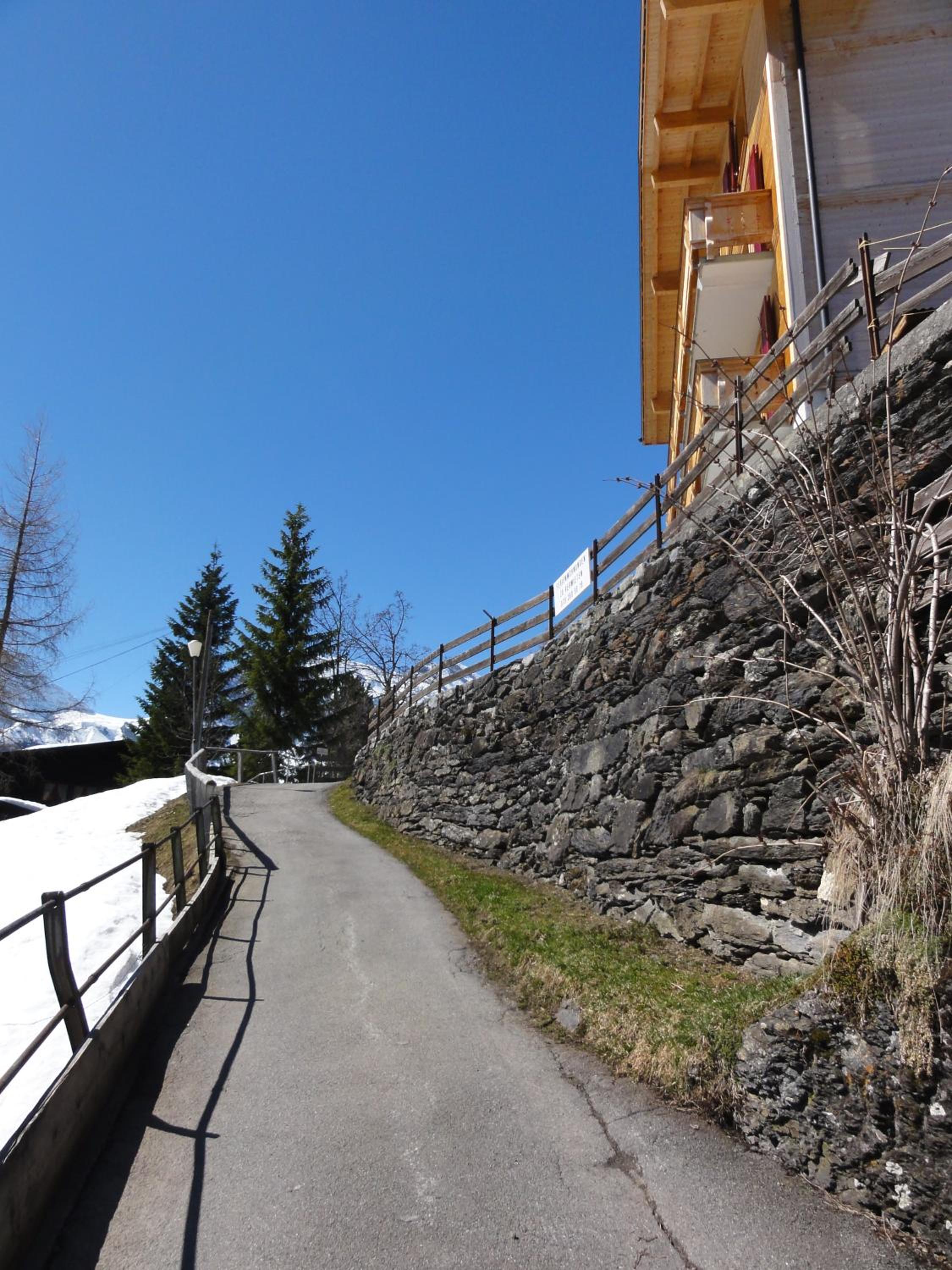 Chalet Schönbühl view 3