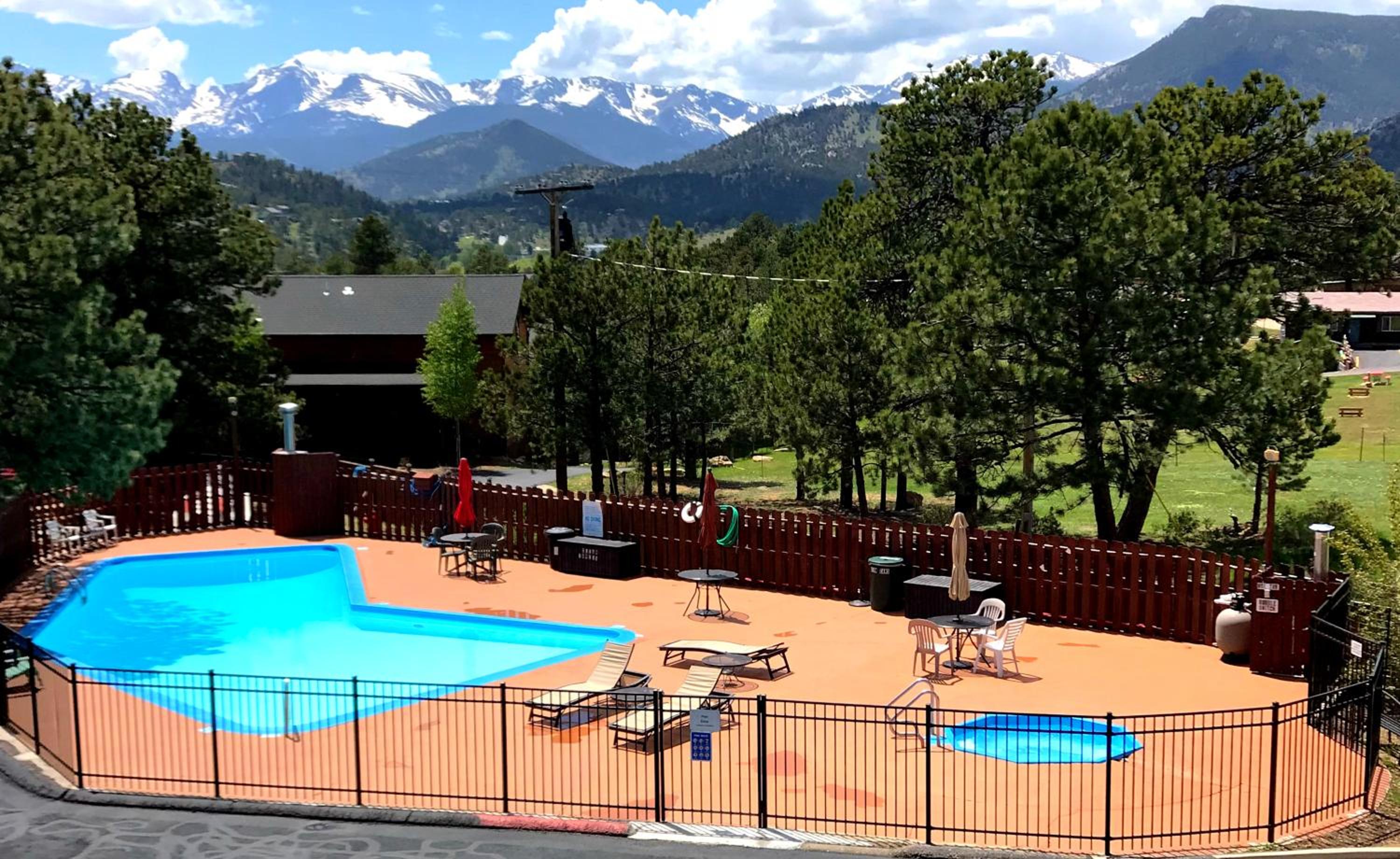 Hotel Estes view 4