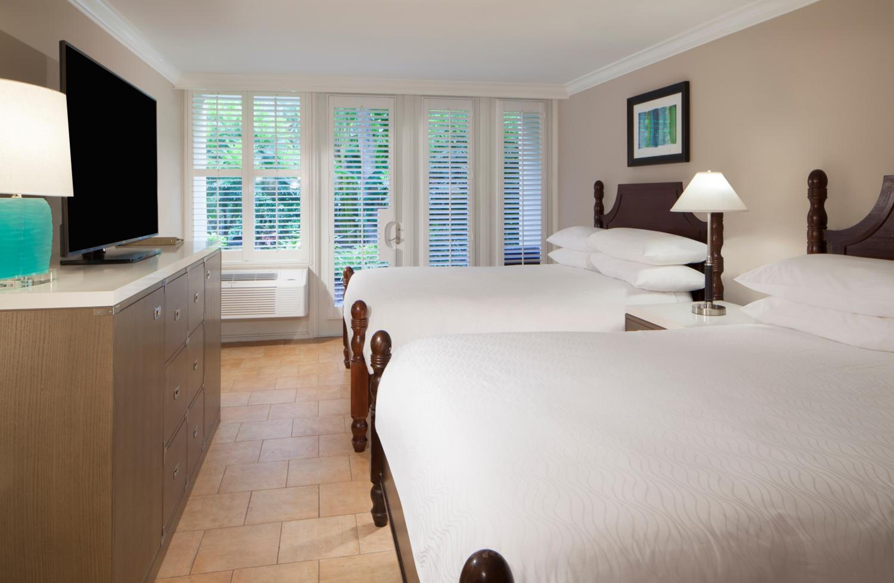 Pier House Resort & Spa