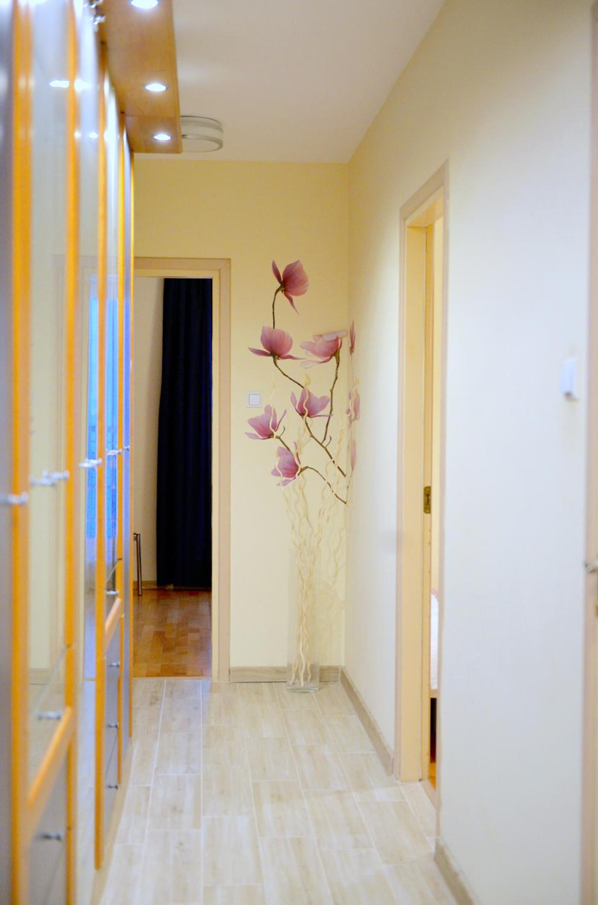 JessApart– Babka Tower Apartment