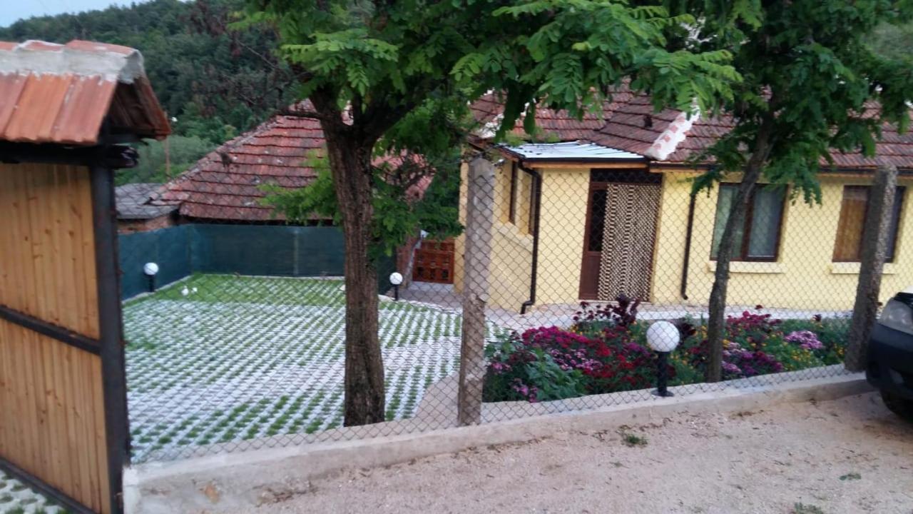 Guest House „Ivanovata house”