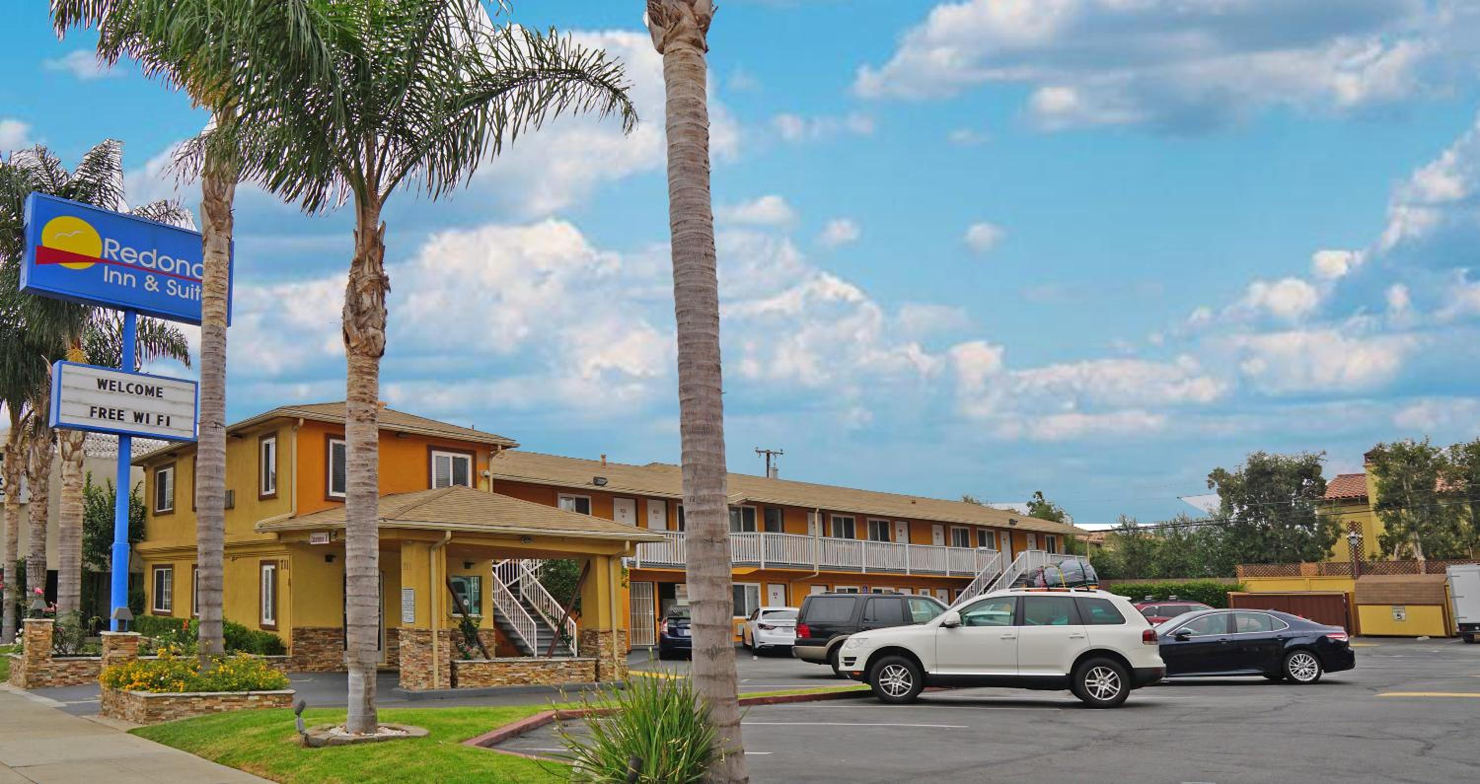 Redondo Inn and Suites view 2