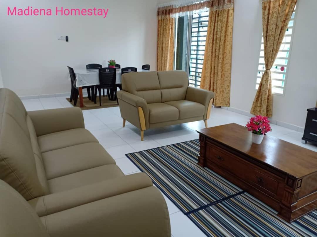 Madiena Homestay photo 5
