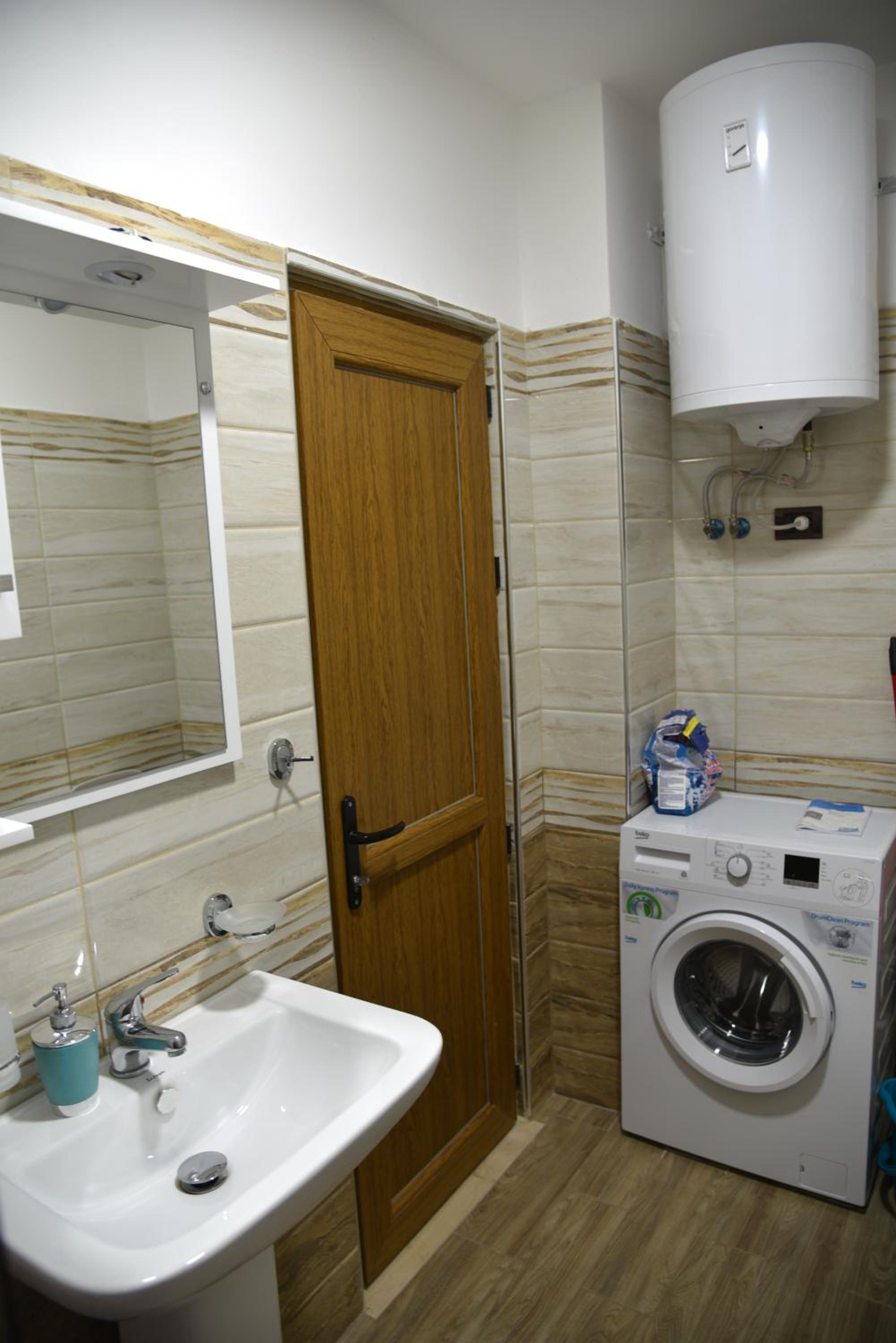 Alindro City Center Apartment 2