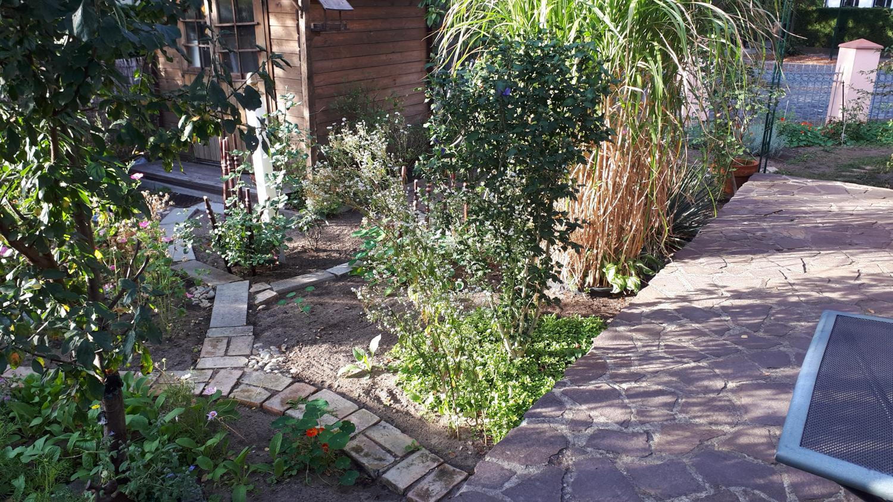 Ferienwohnung Birkenwerder bei Berlin mit Terrasse und kleinem Garten