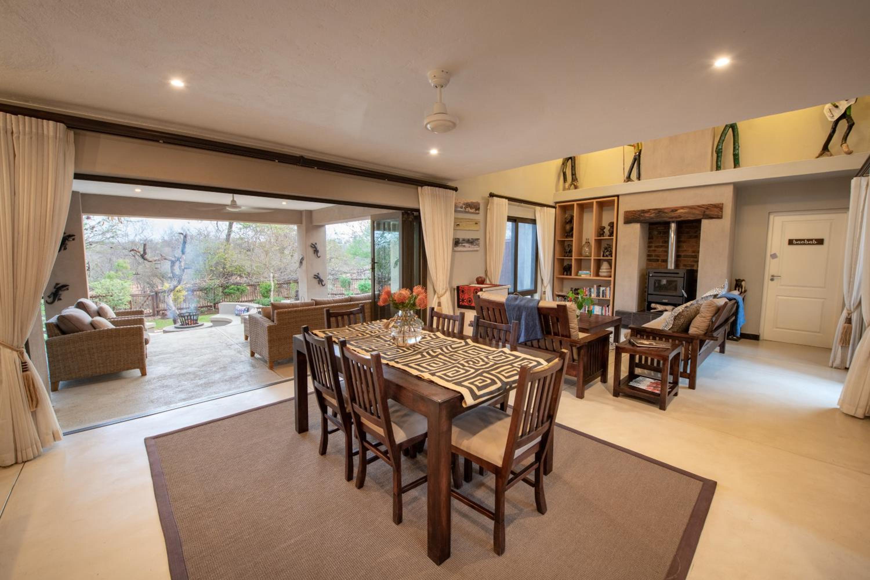 Nyaleti Lodge