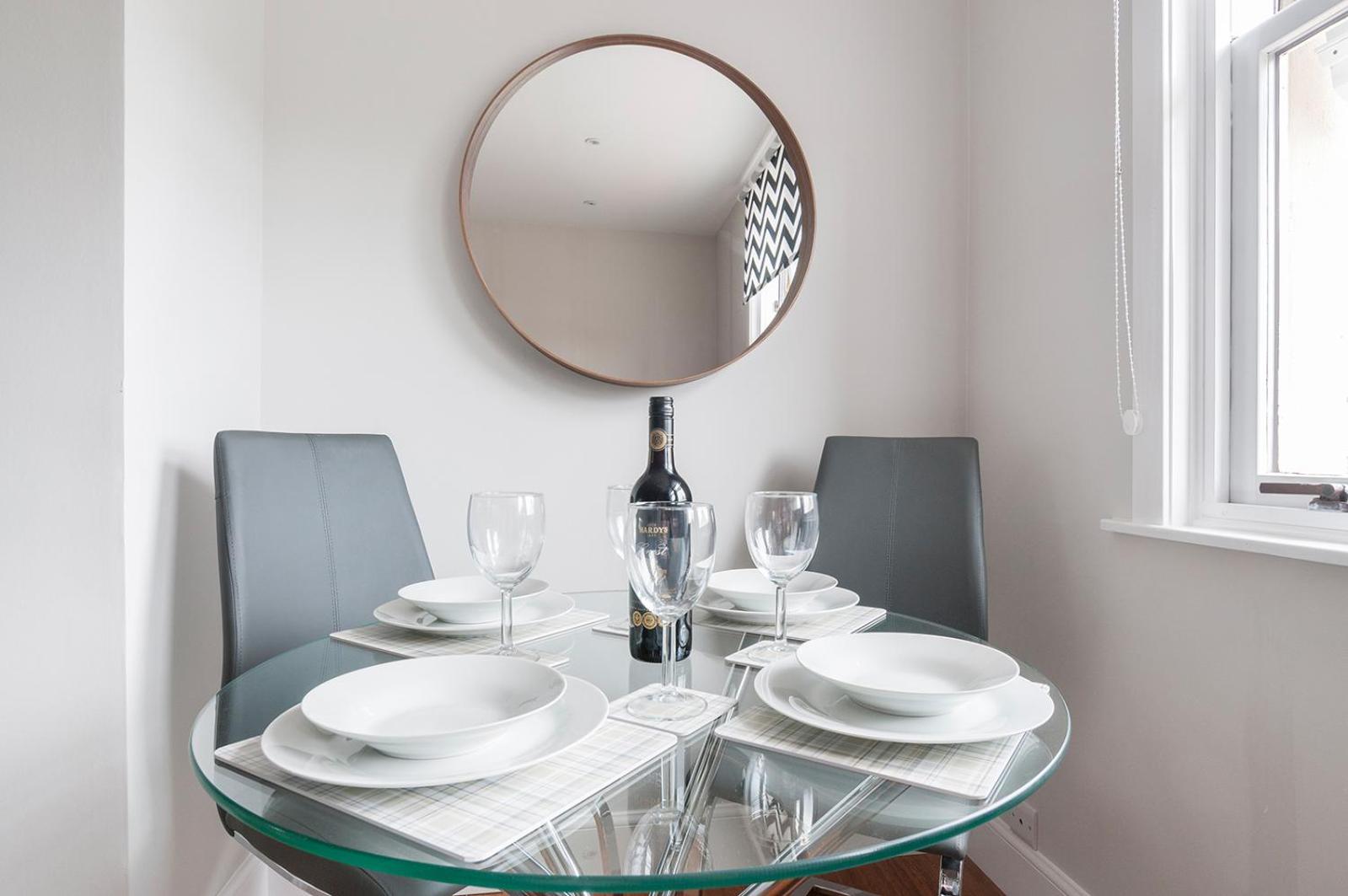 Food & Beverage