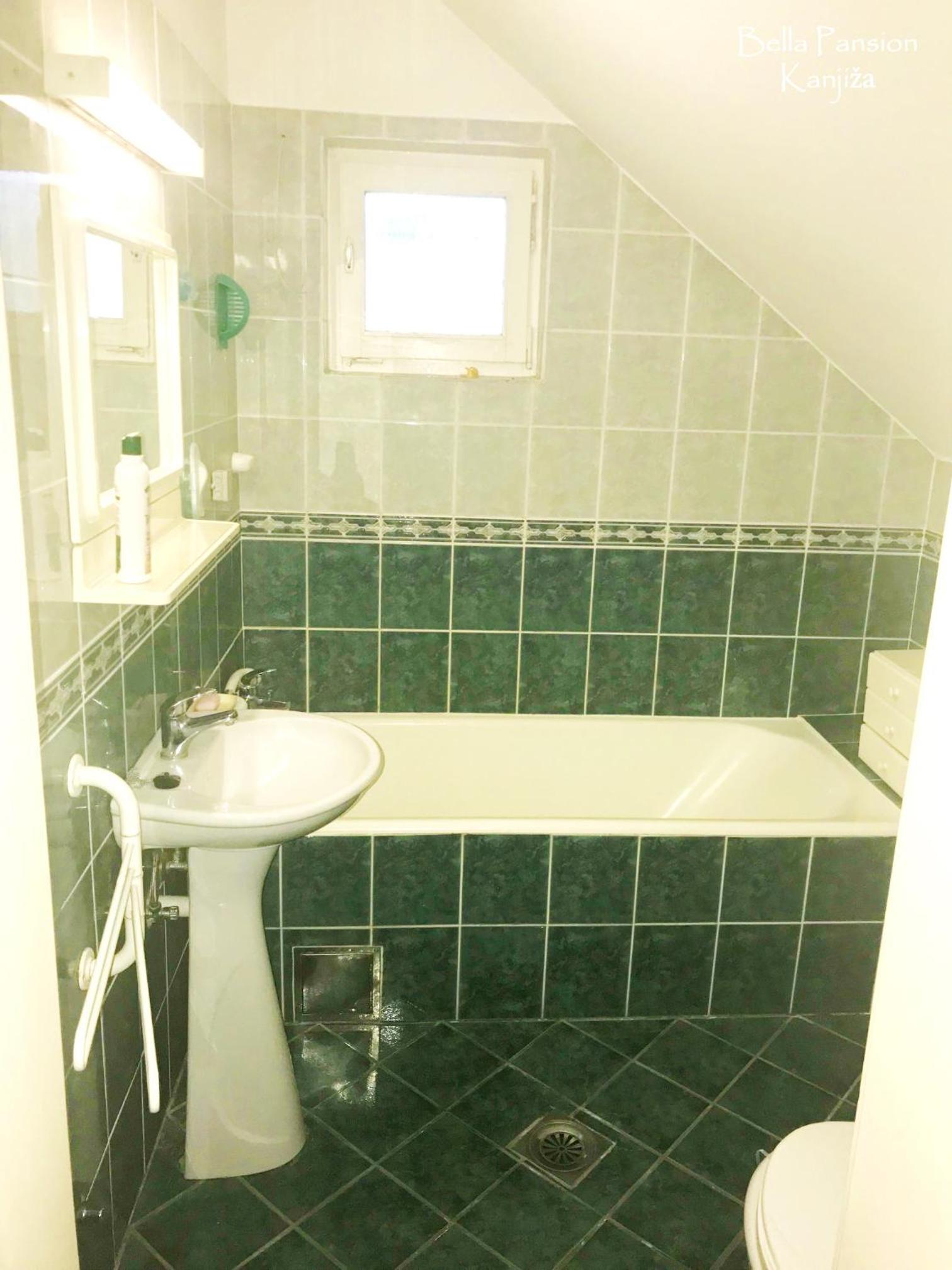 Photo 40