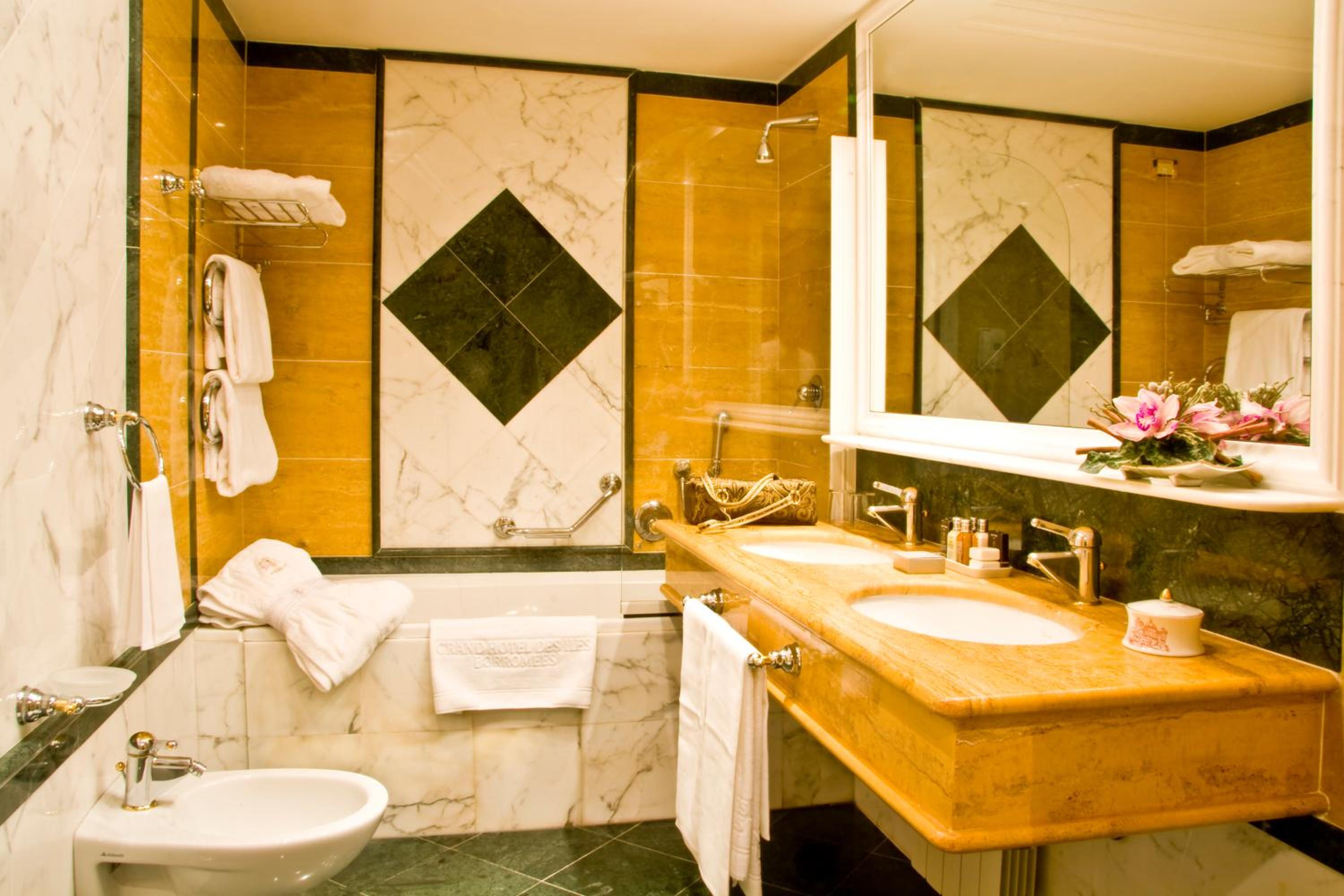 Stresa Vacations - Grand Hotel des Iles Borromees  SPA - Property Image 9