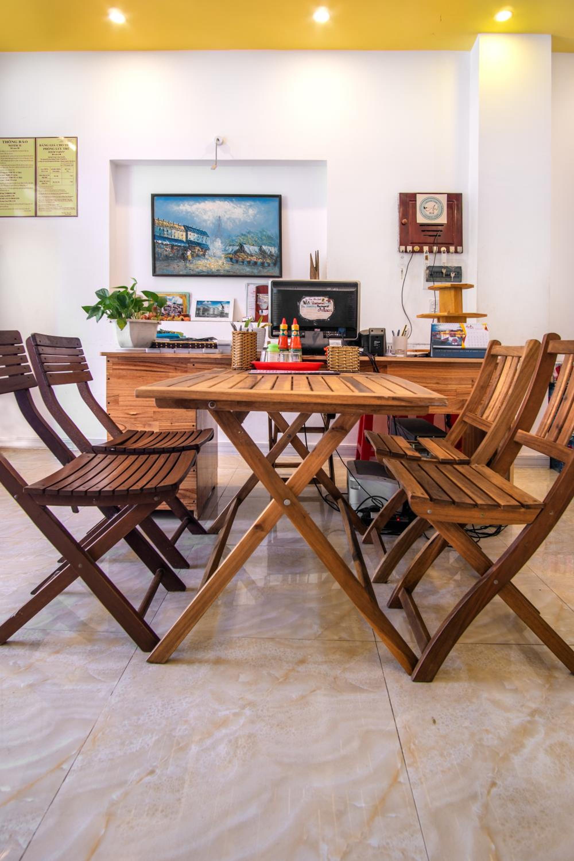 Golden Bee Homestay