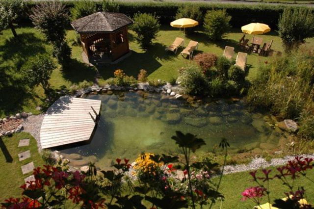 Hotel-Garni Almhof