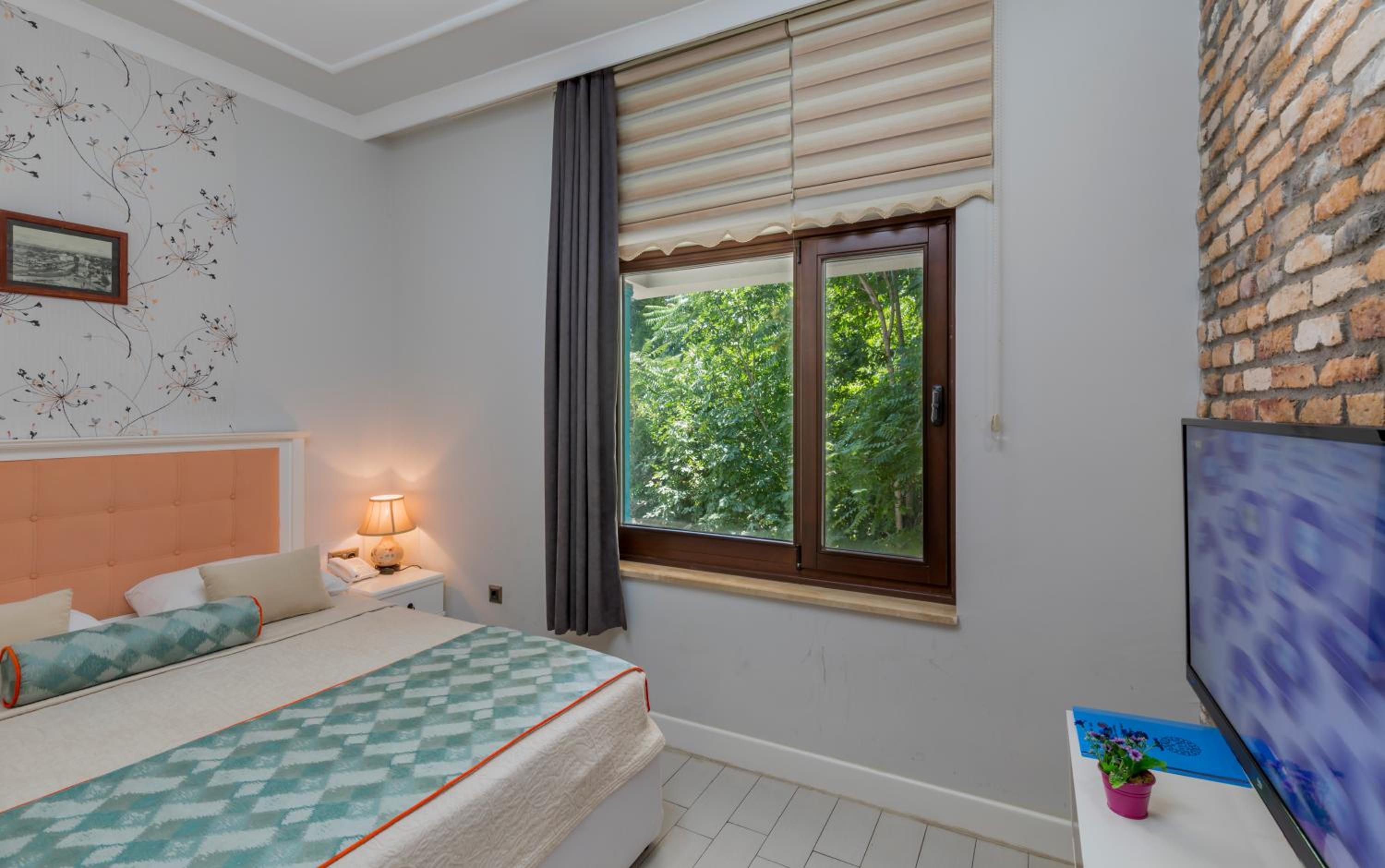 Delight Deluxe Aparts - Image 29