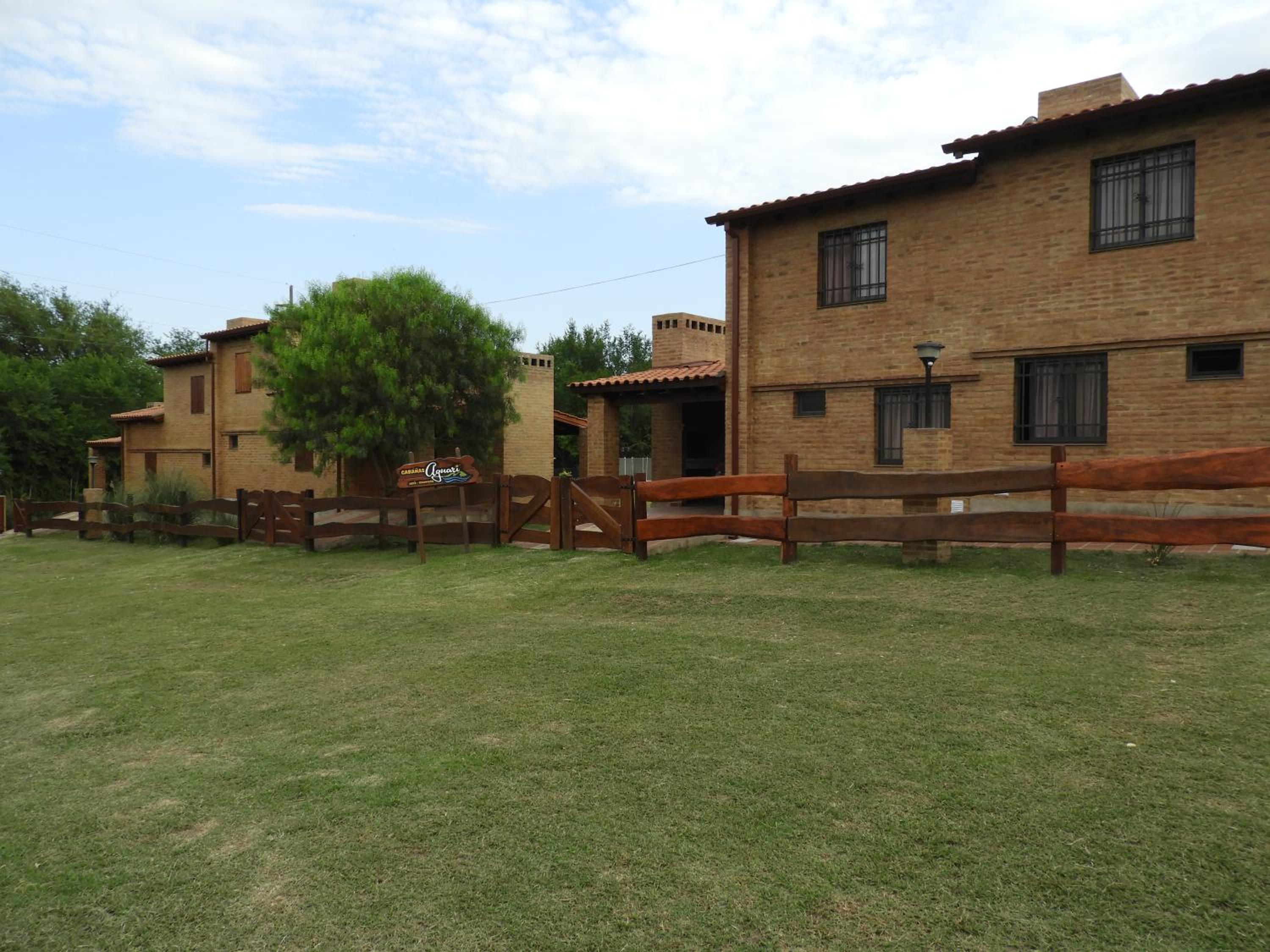CABAÑAS AGUARI