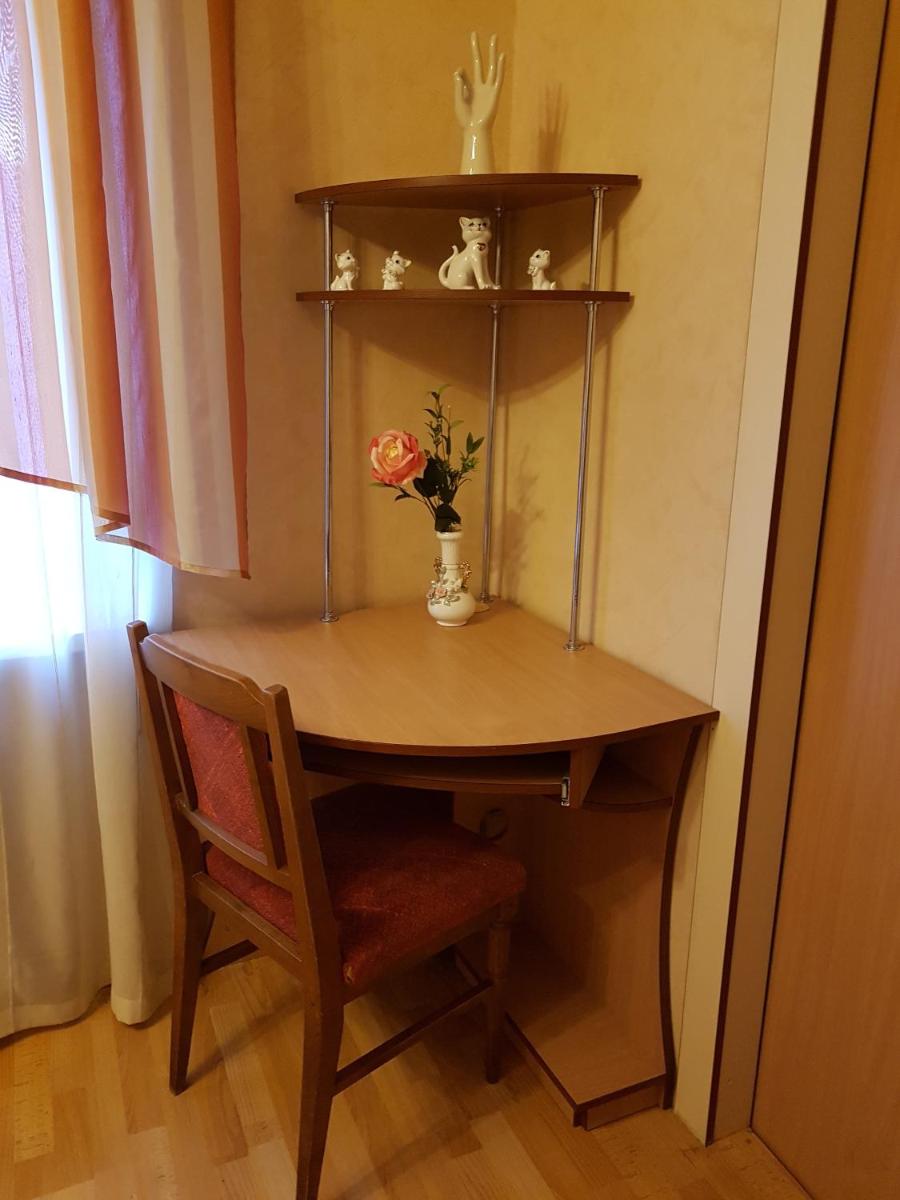 Roses Apartment in the city center view 3