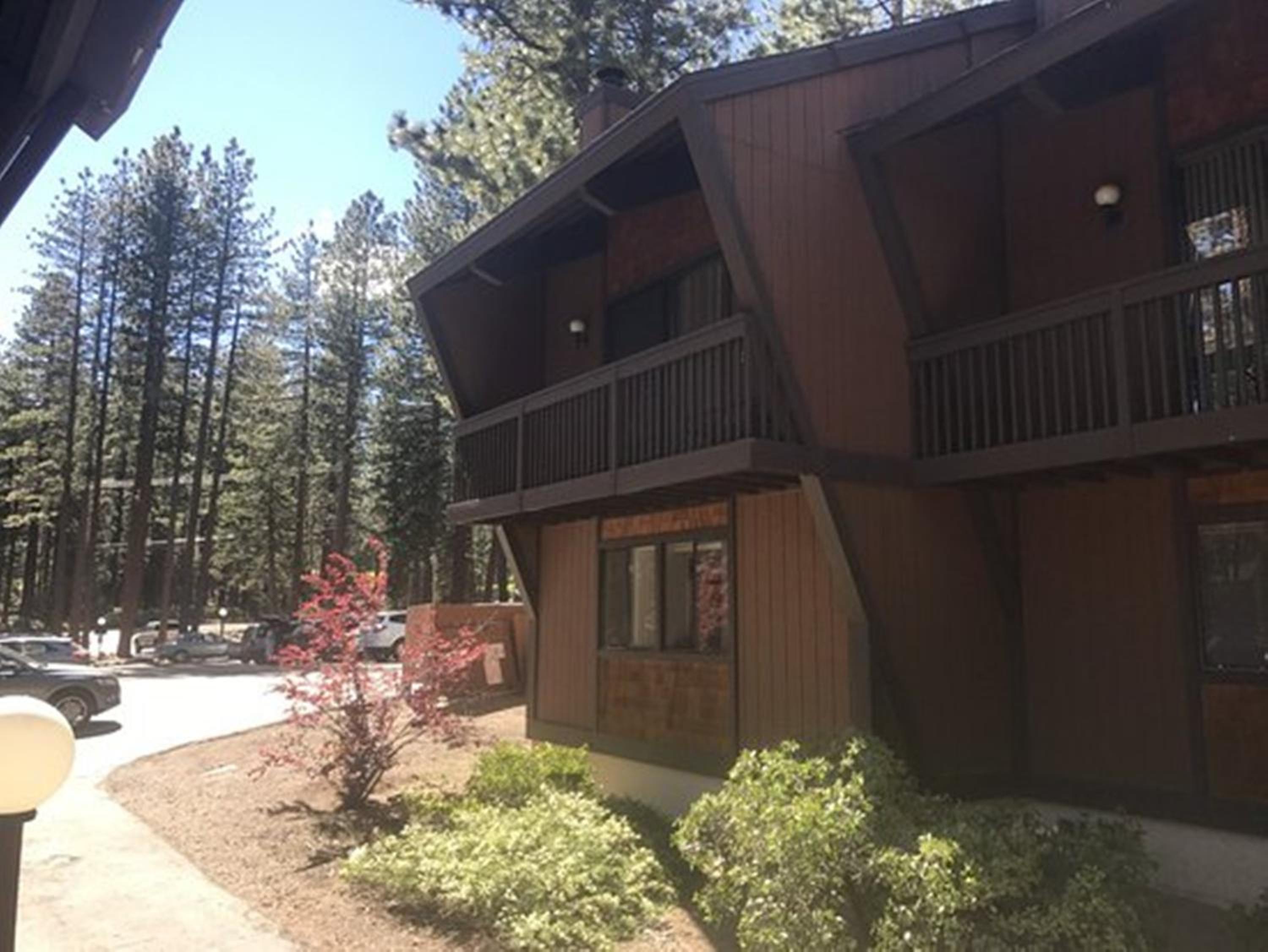 Lake Tahoe Vacations - Club Tahoe Resort - Property Image 10