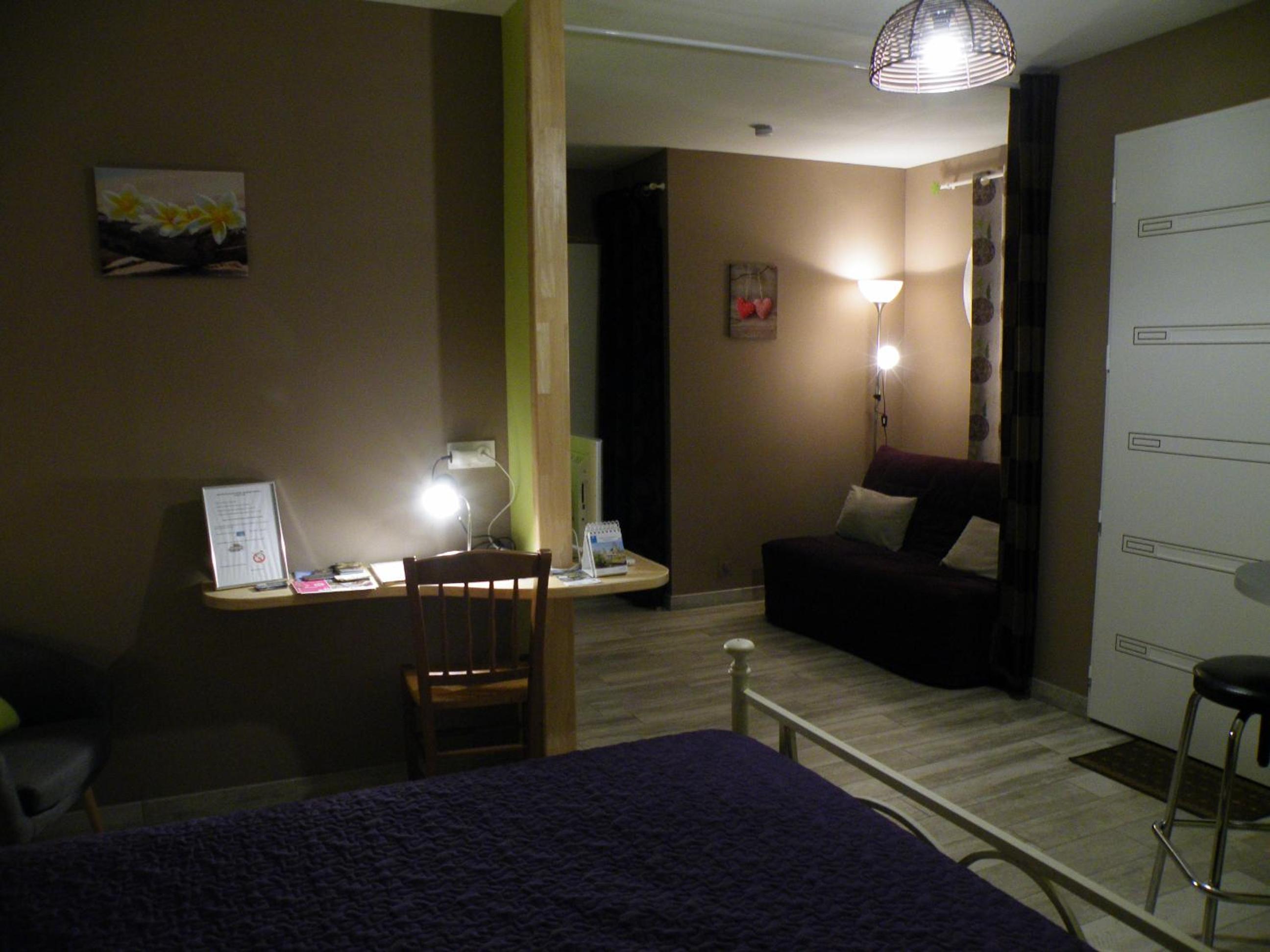 Photo 10