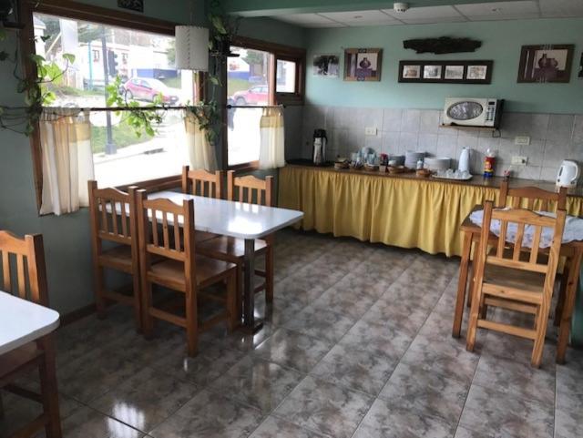 Hostal Rio Ona