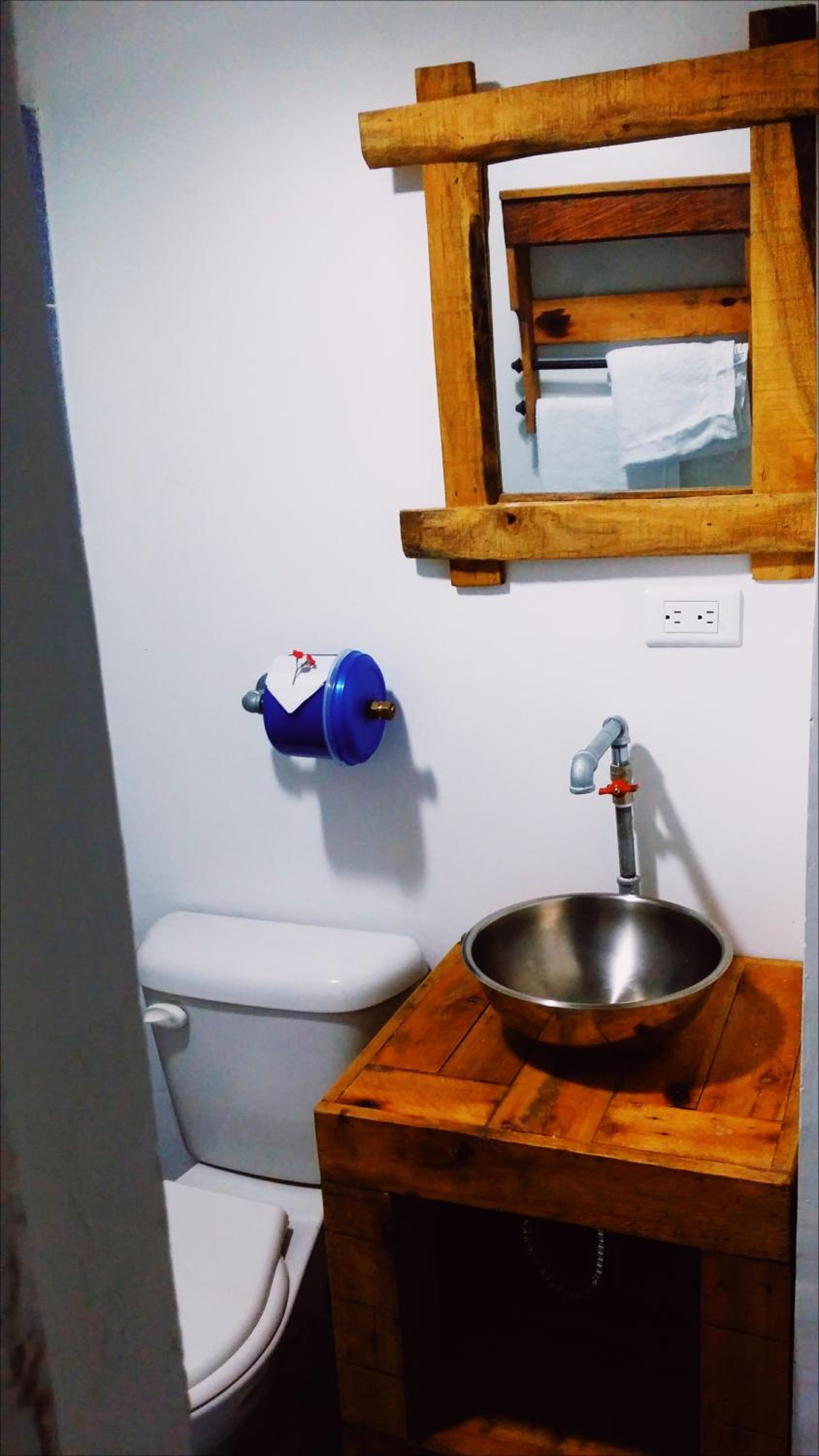 QuillaHost Tropical Apartment