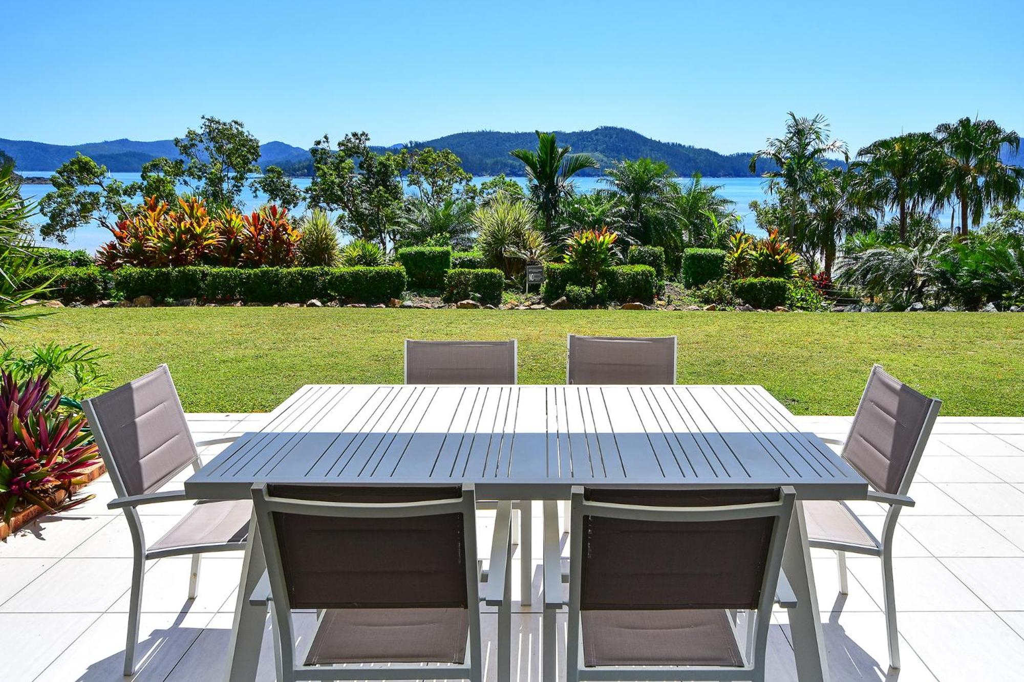 Beach Lodges