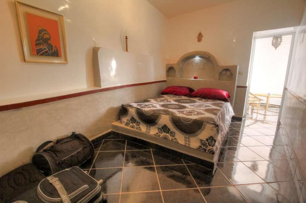 Photo 12