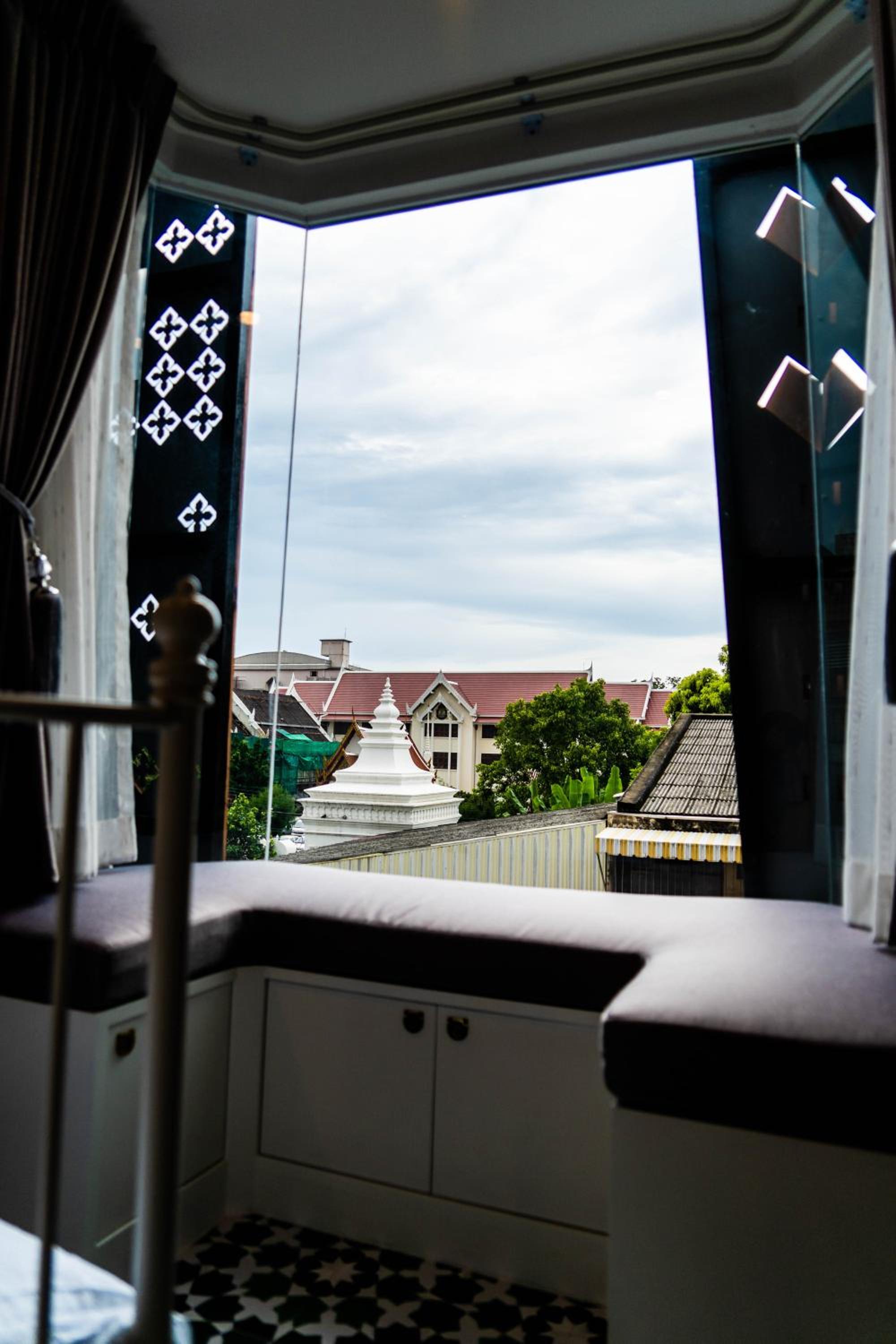 The LOL Elephant Hostel