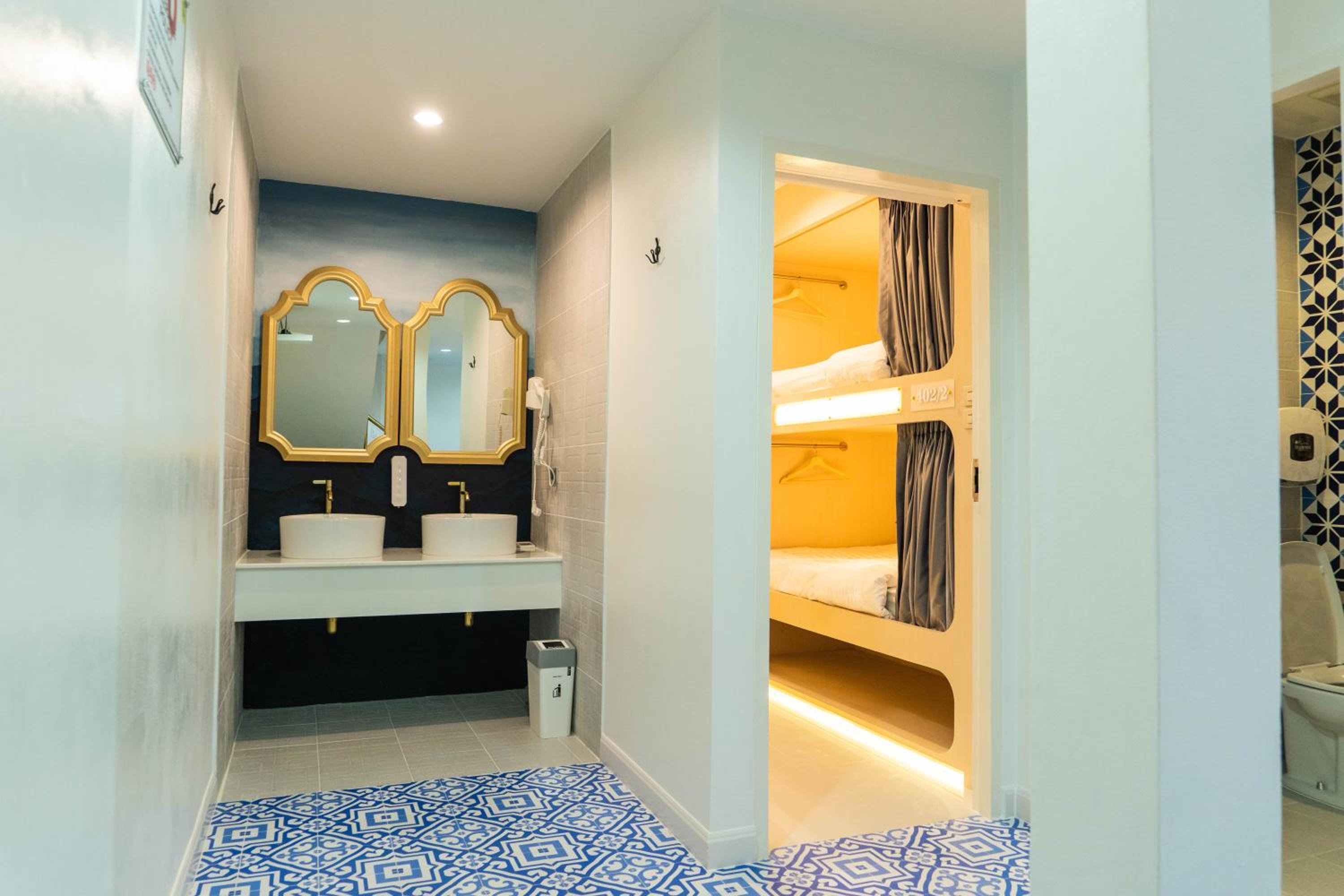 The LOL Elephant Hostel