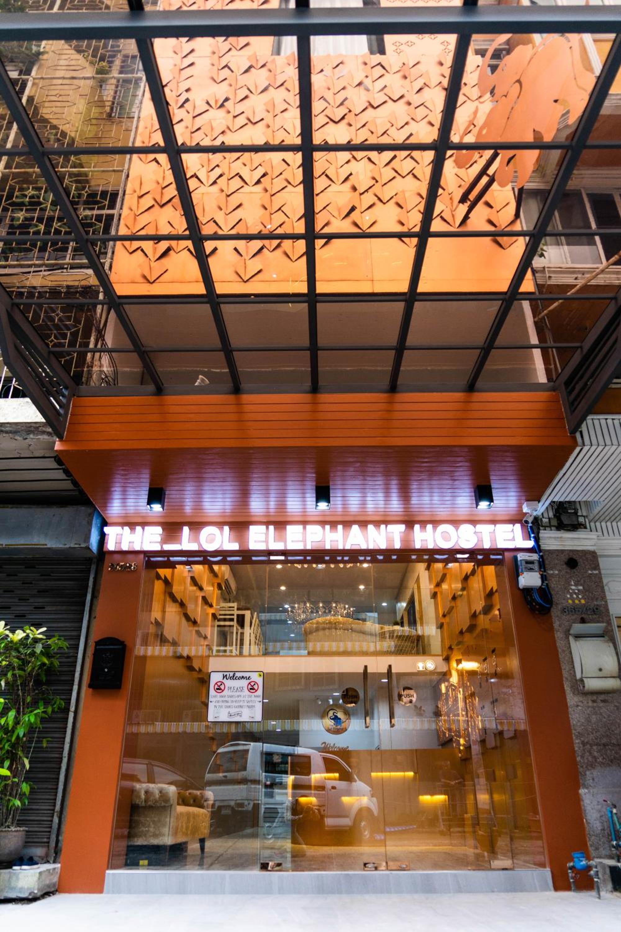 Hotel The LOL Elephant Hostel - Image 1