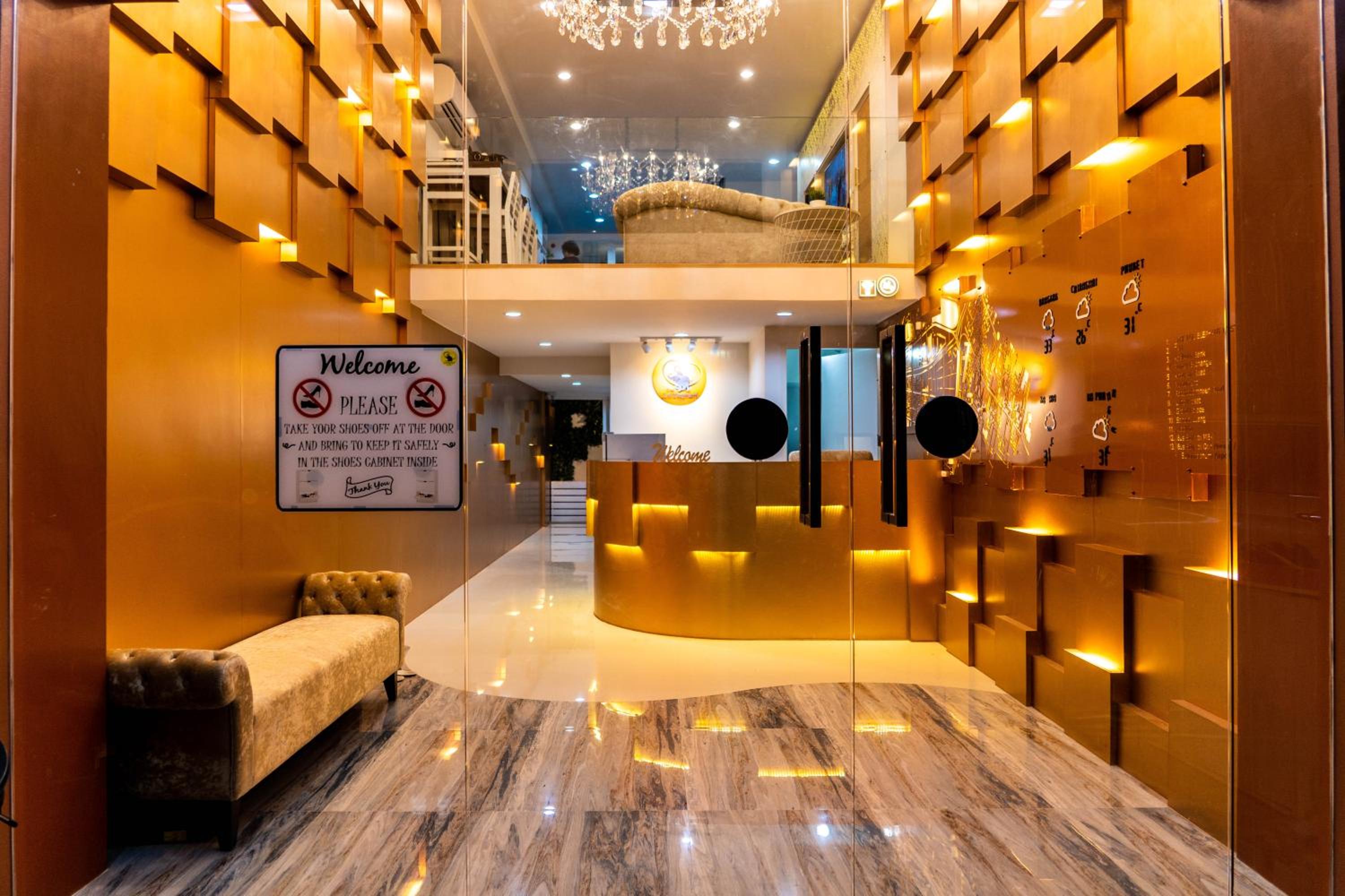The LOL Elephant Hostel