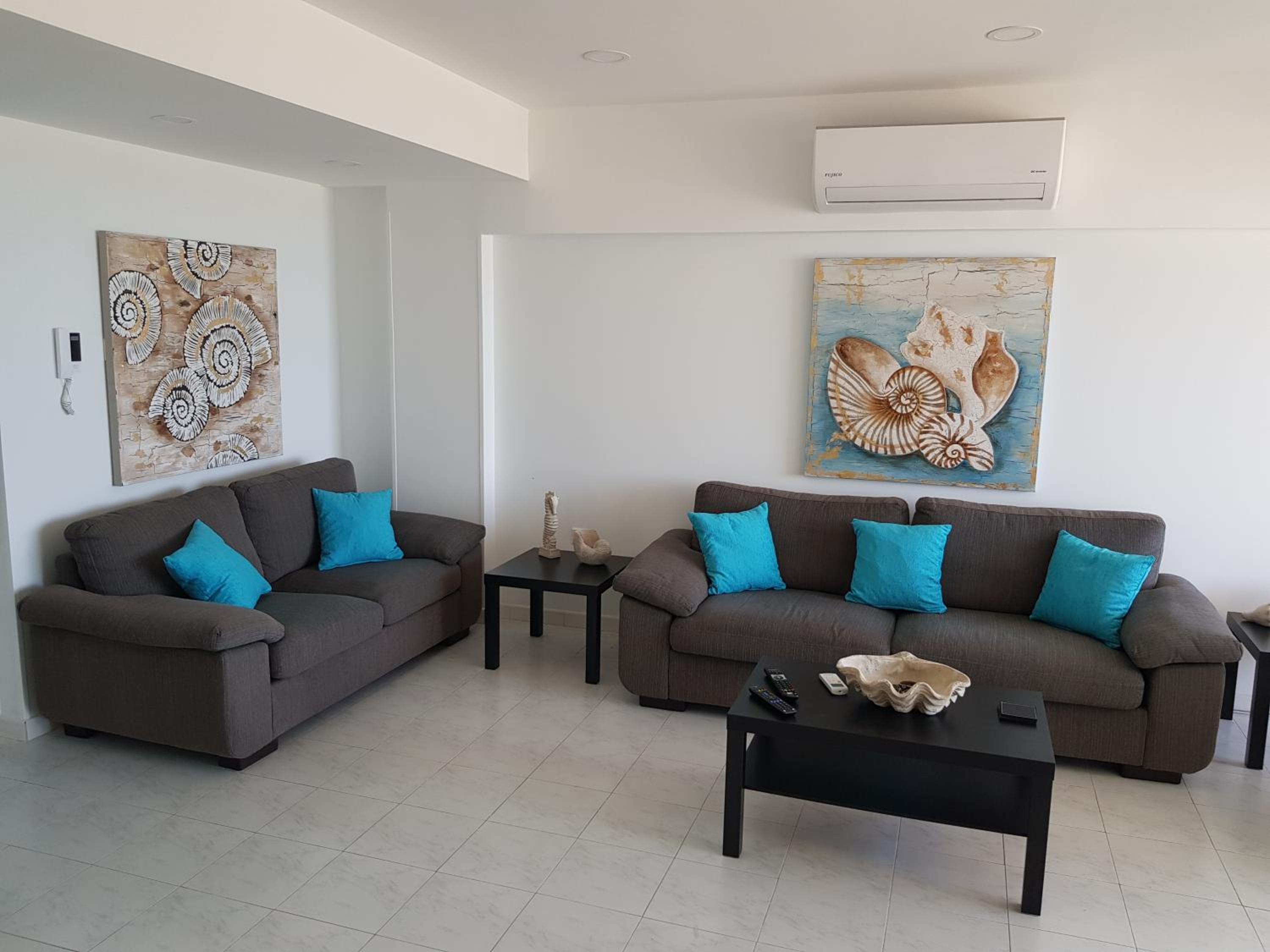Haig's Dream Flat On The Beach view 5