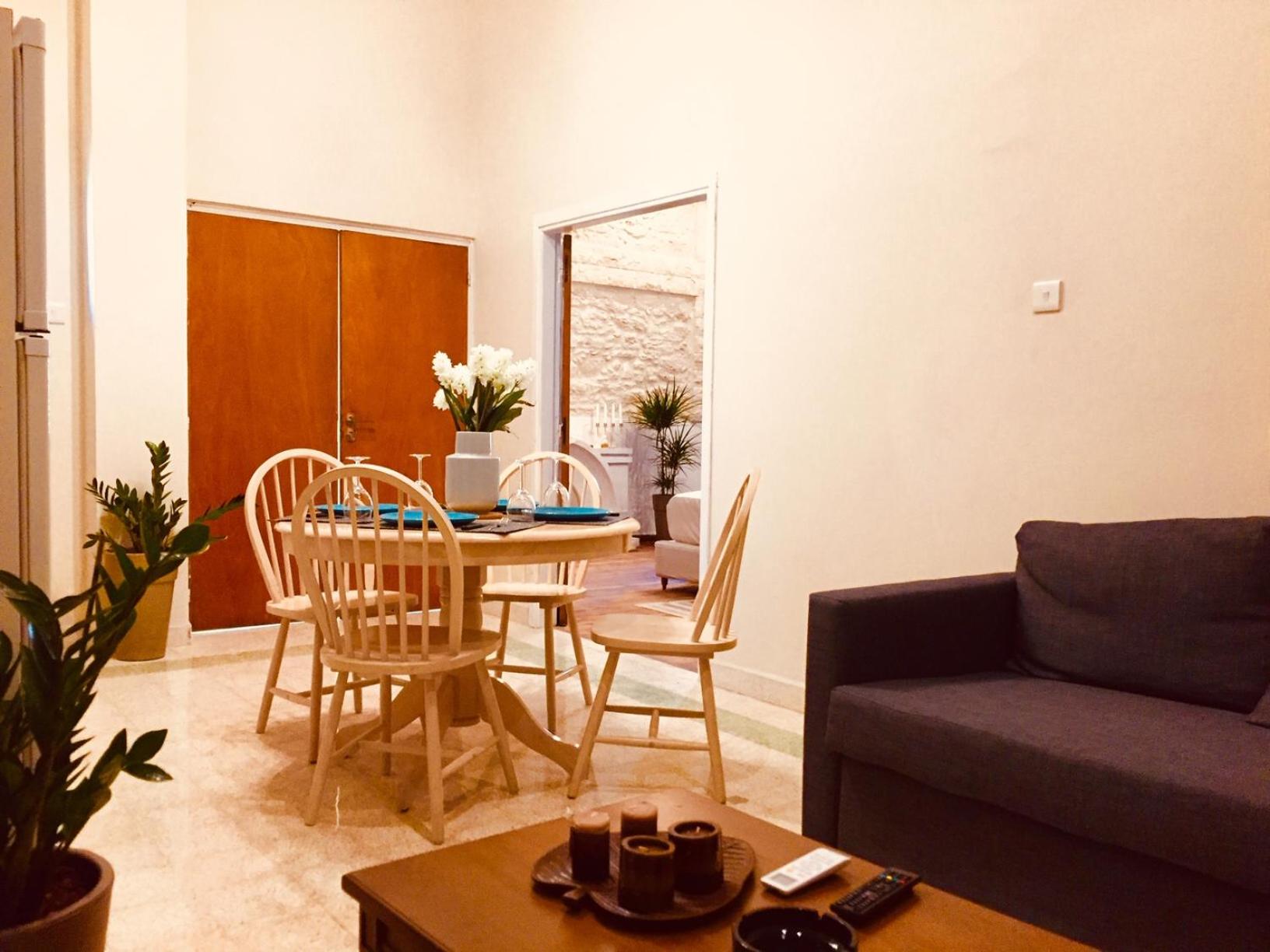 Karavella Vintage Apartment