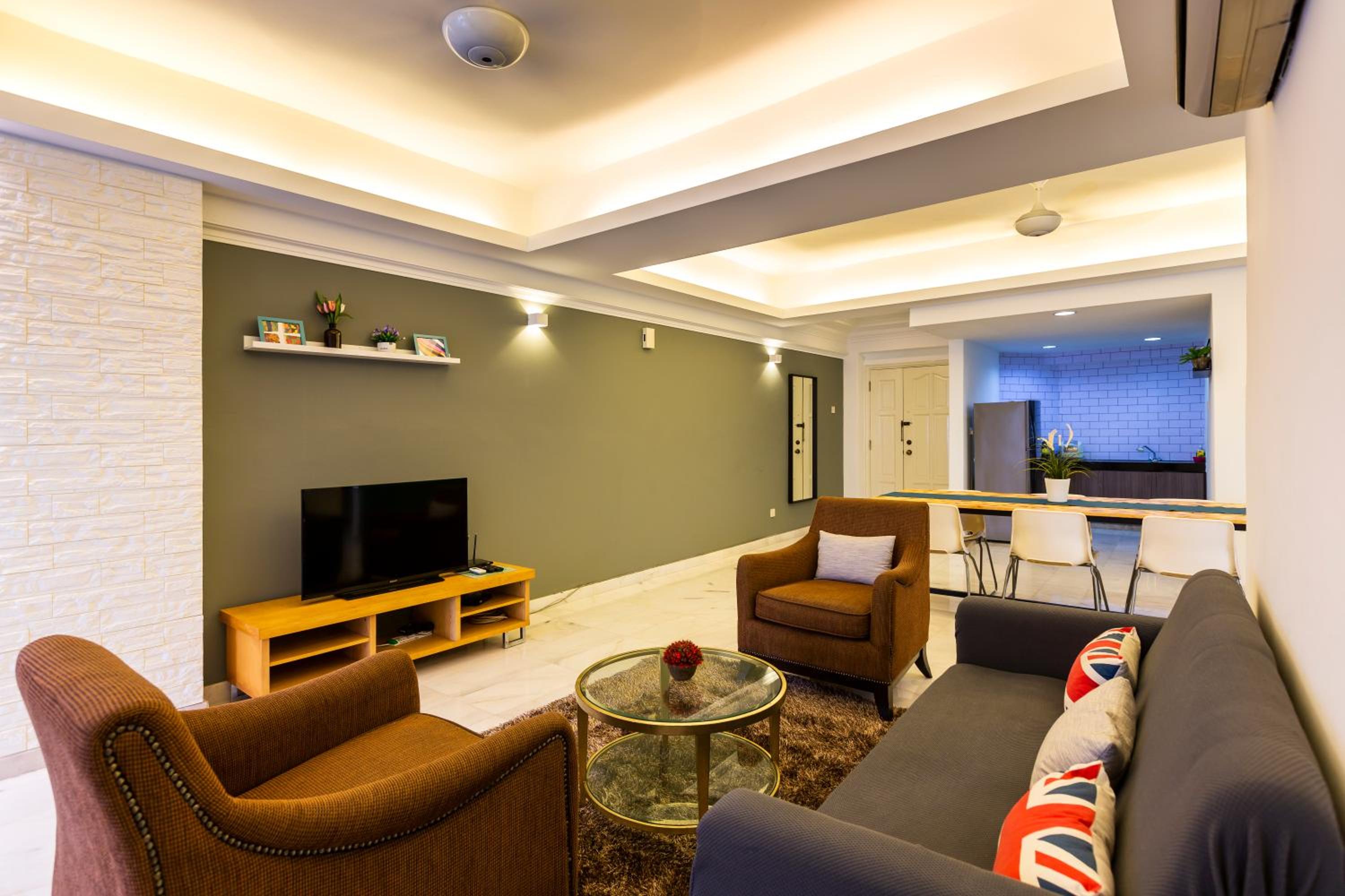 The Forum Condominium by LaFabrica