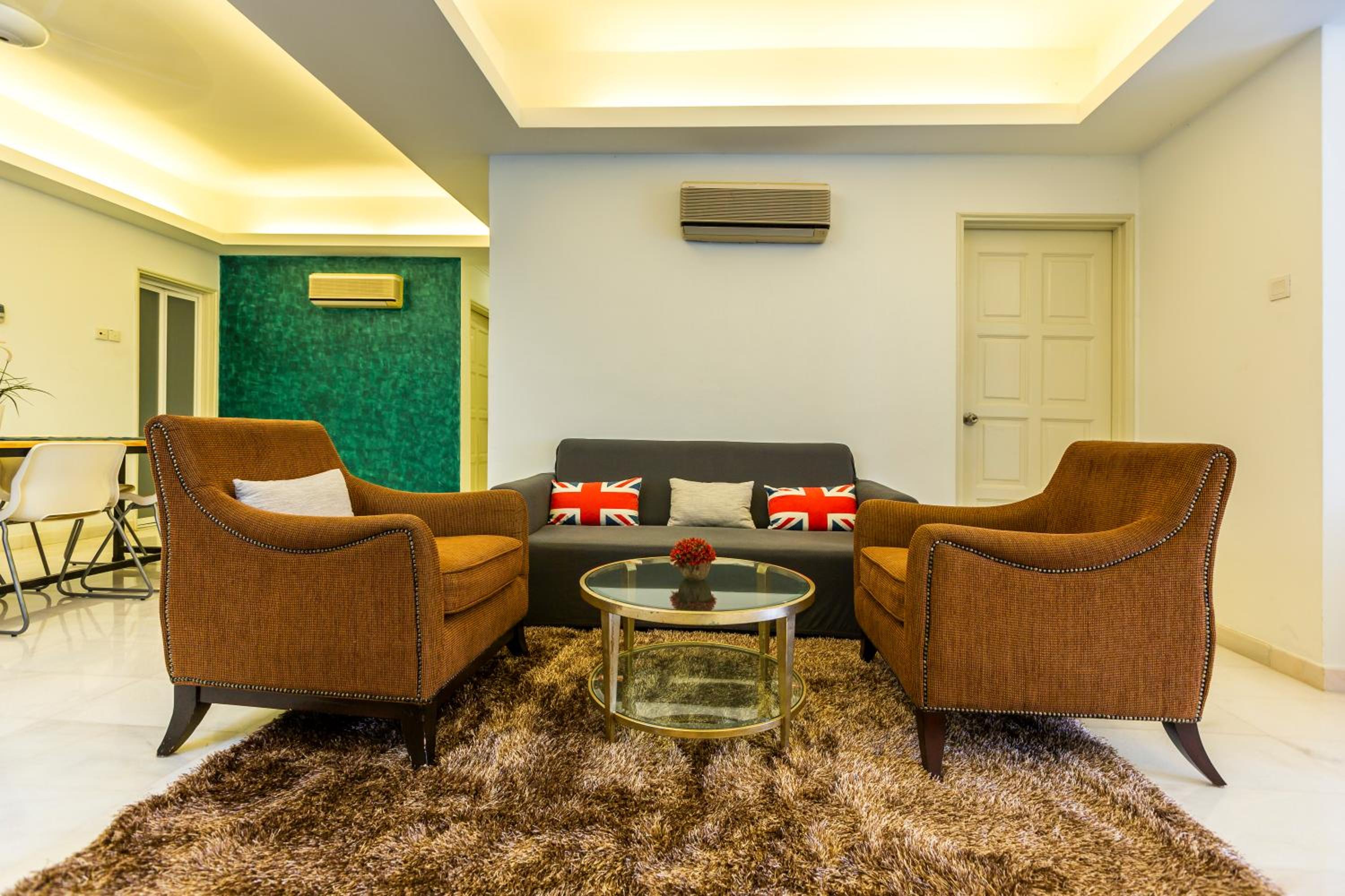 The Forum Condominium by LaFabrica