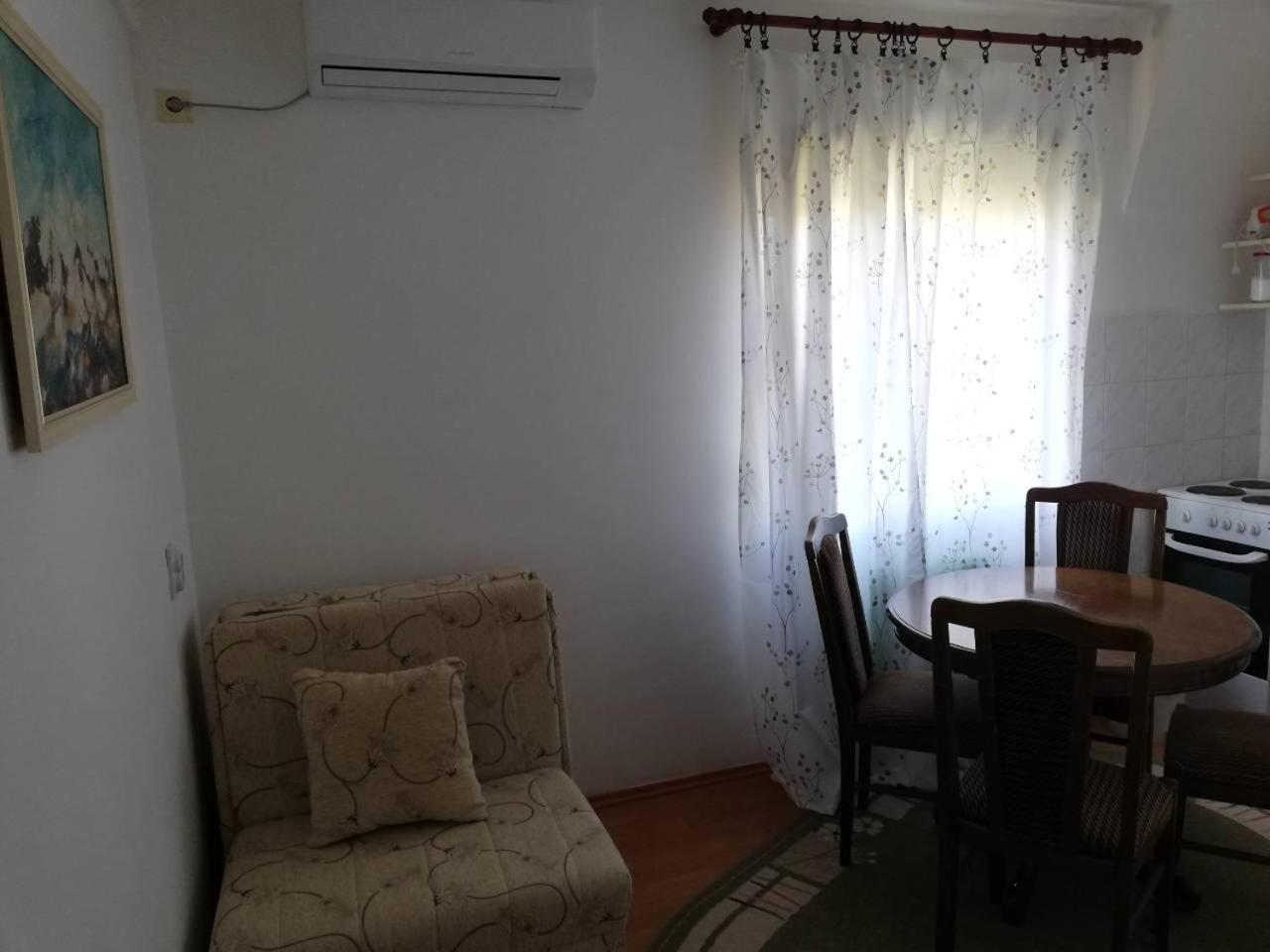 Ćele-kula Apartment