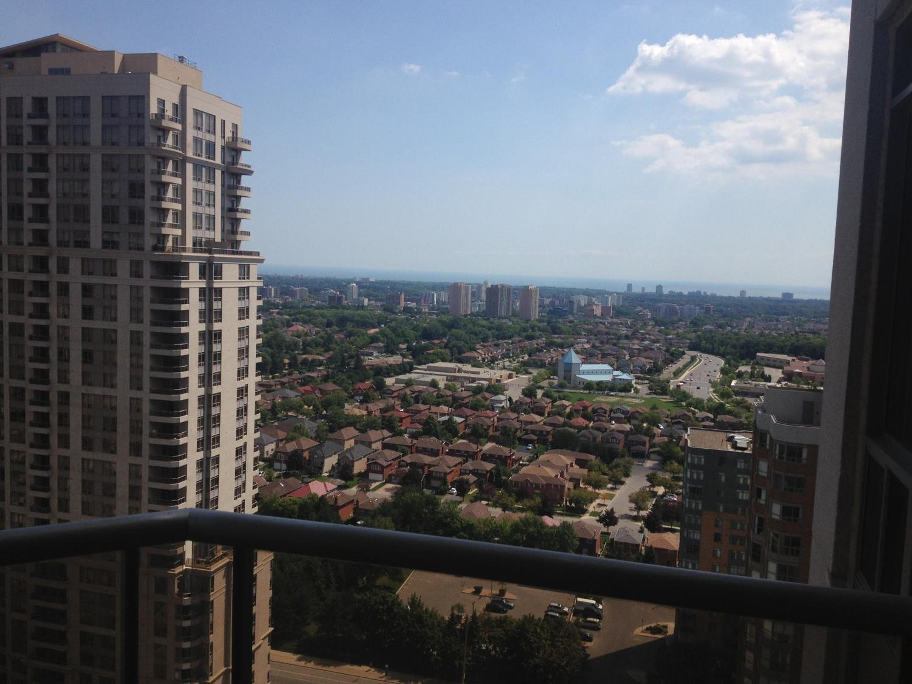 Royal Stays Furnished Apartments - Square One