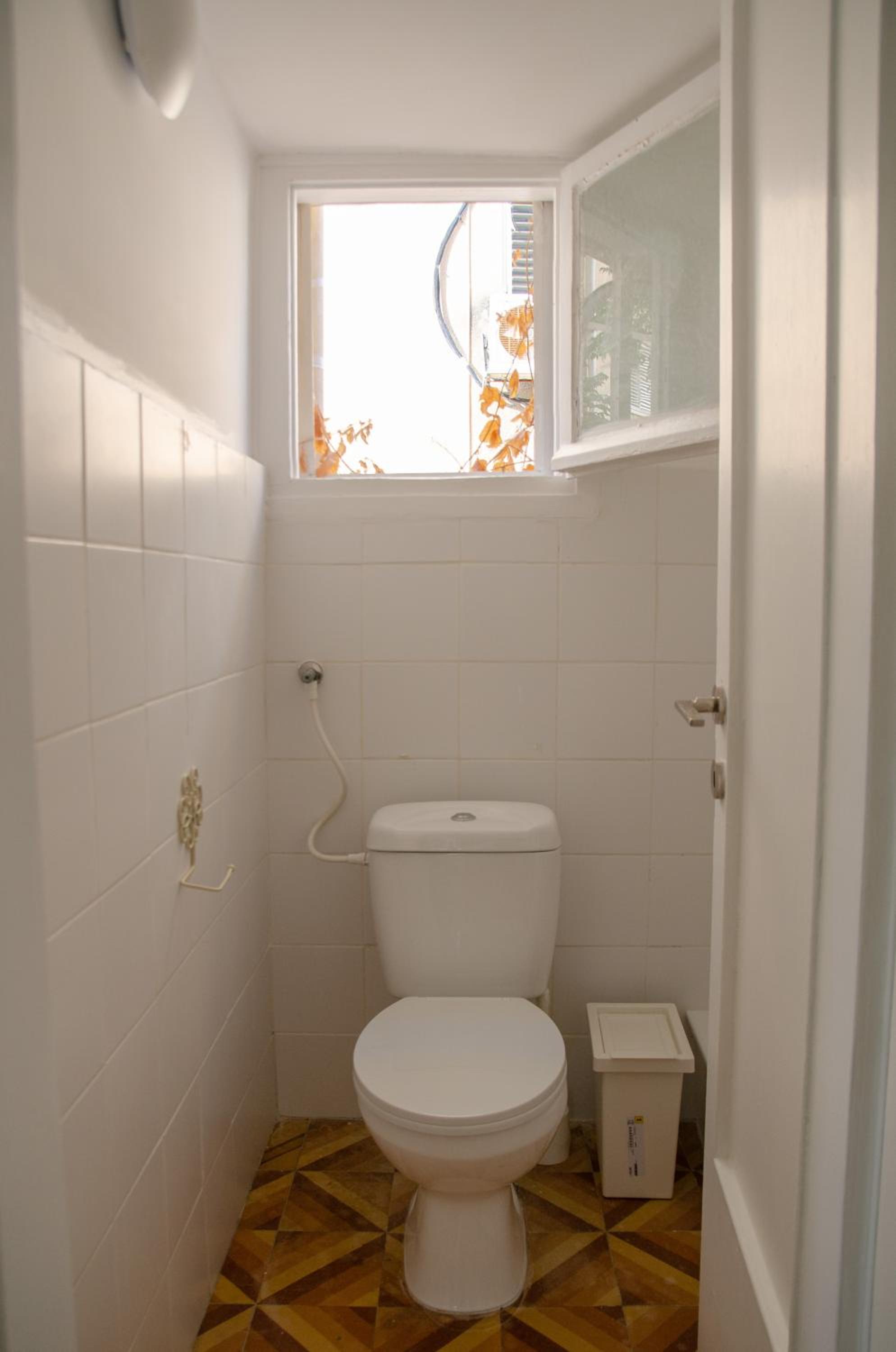 Hostel BU93
