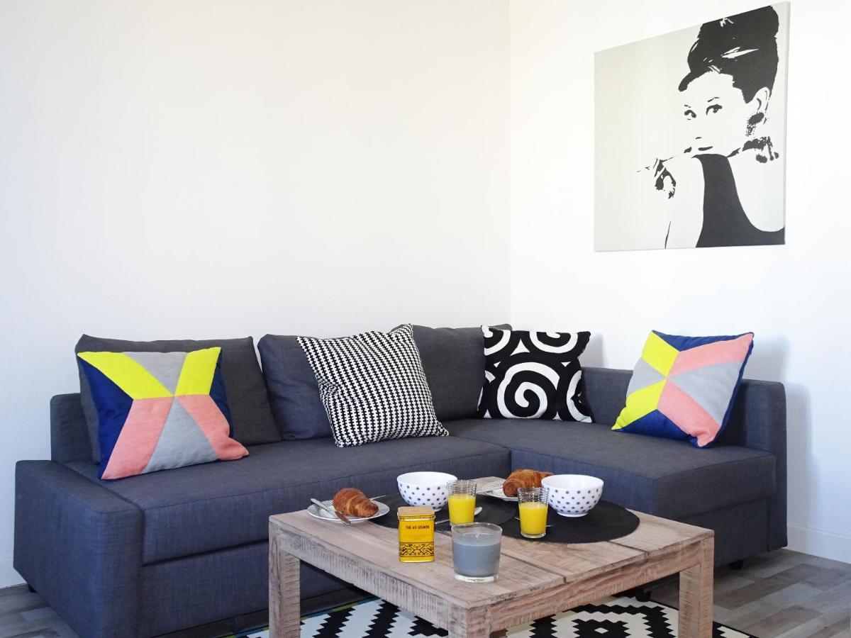 Le Trendy: 2-room 2 blocks from the beach photo 2