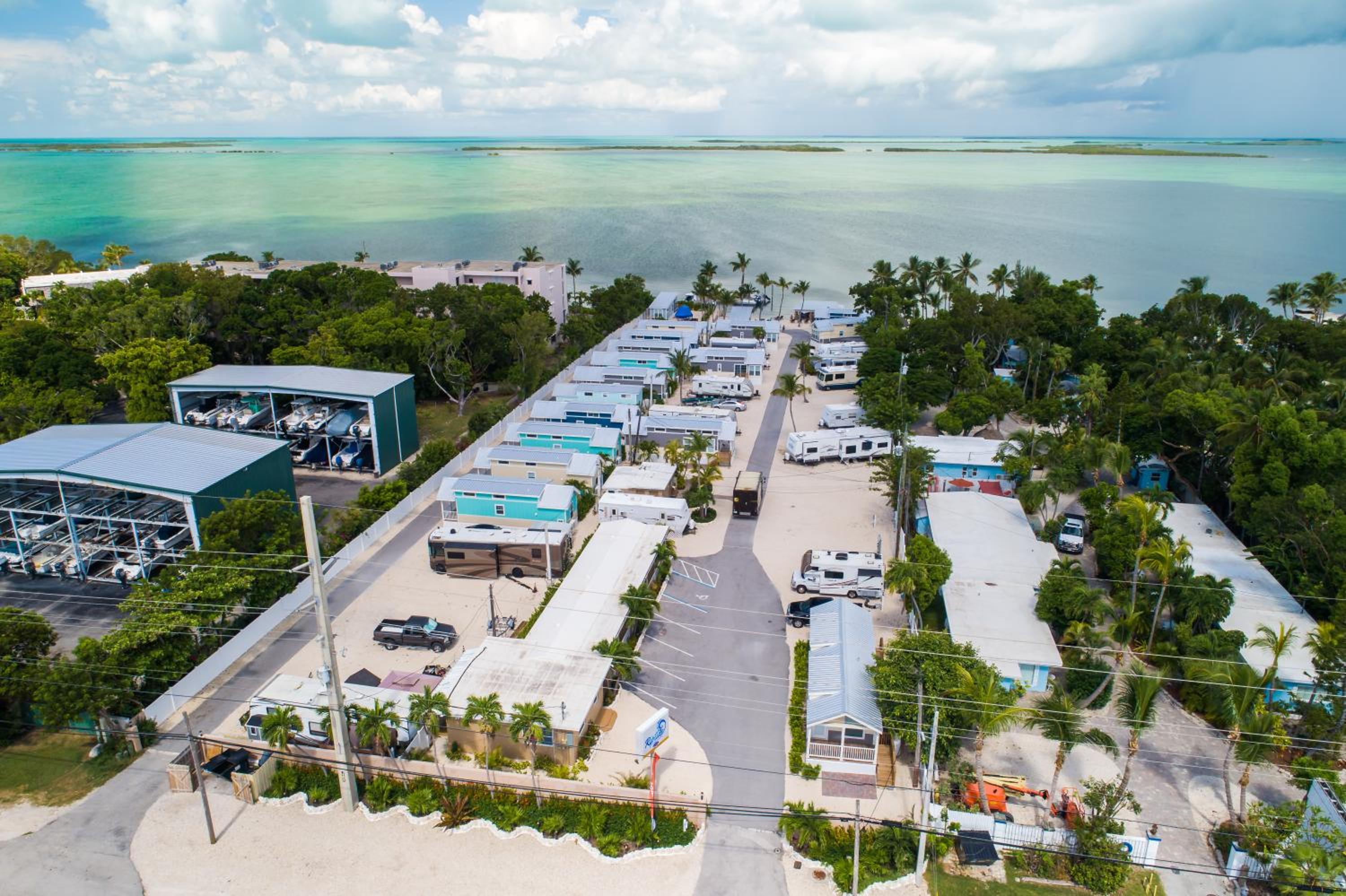 Sun Outdoors Key Largo