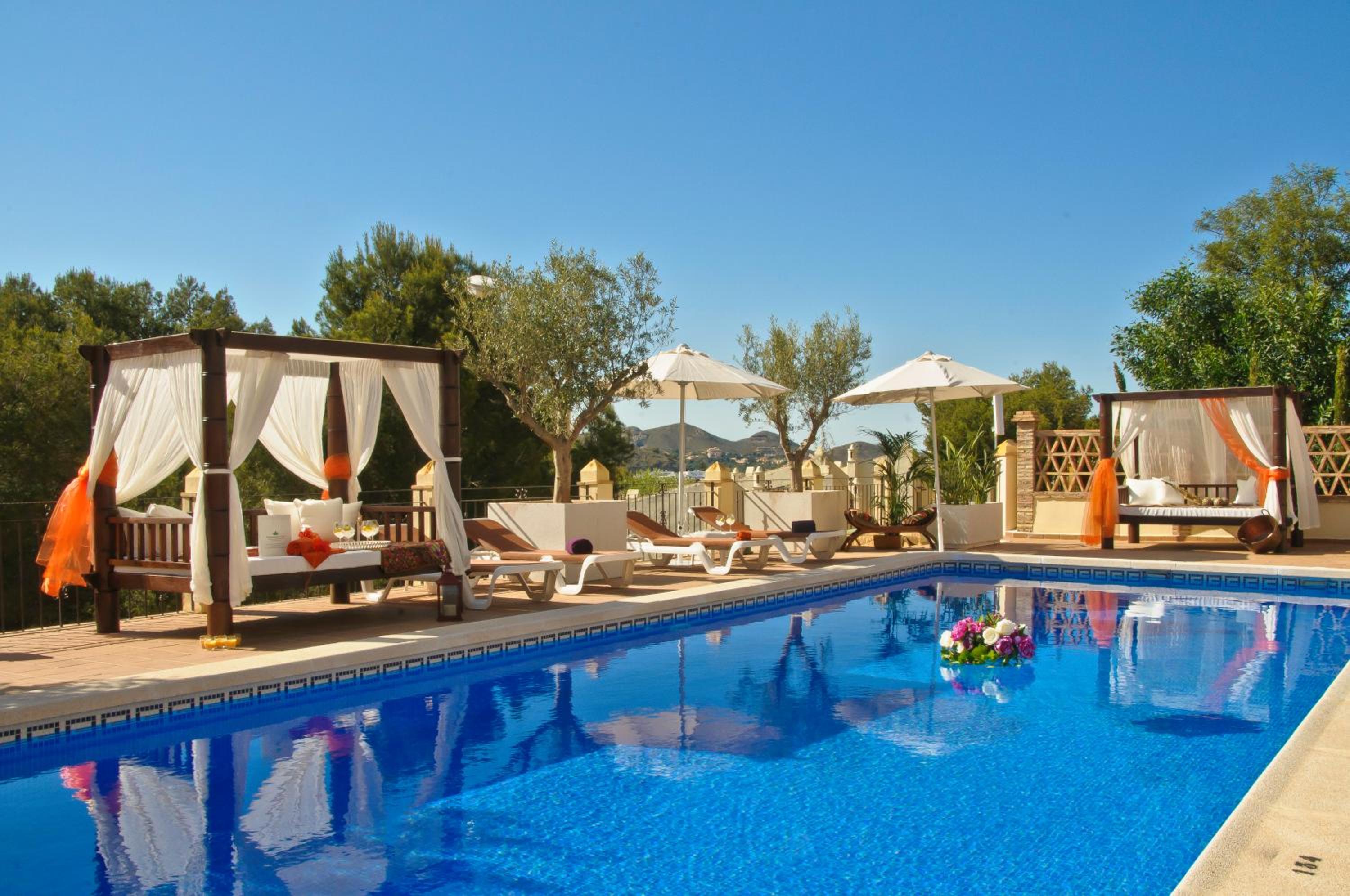 Montemares Golf Luxury Villas & Apartments at La Manga Club view 2