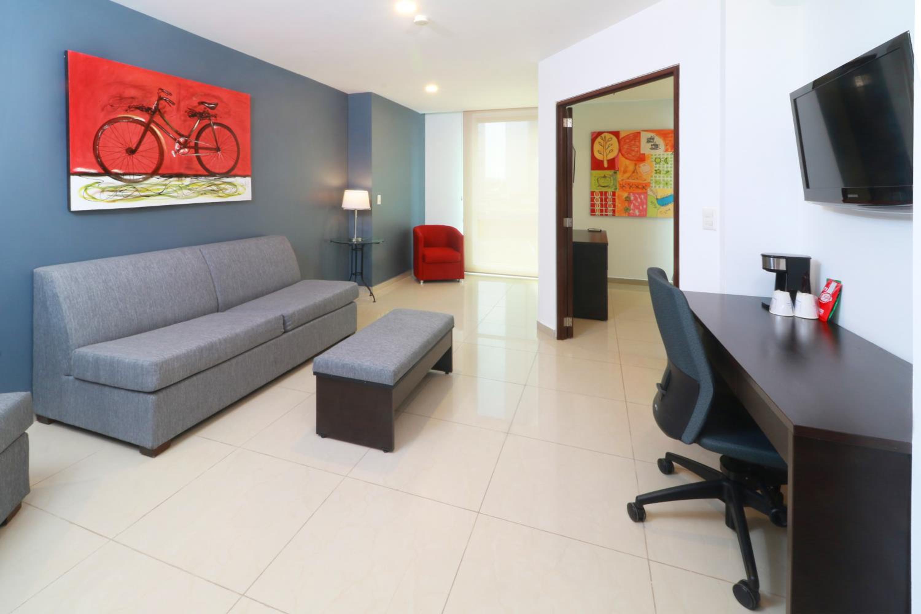 Courtyard by Marriott Guadalajara Andares