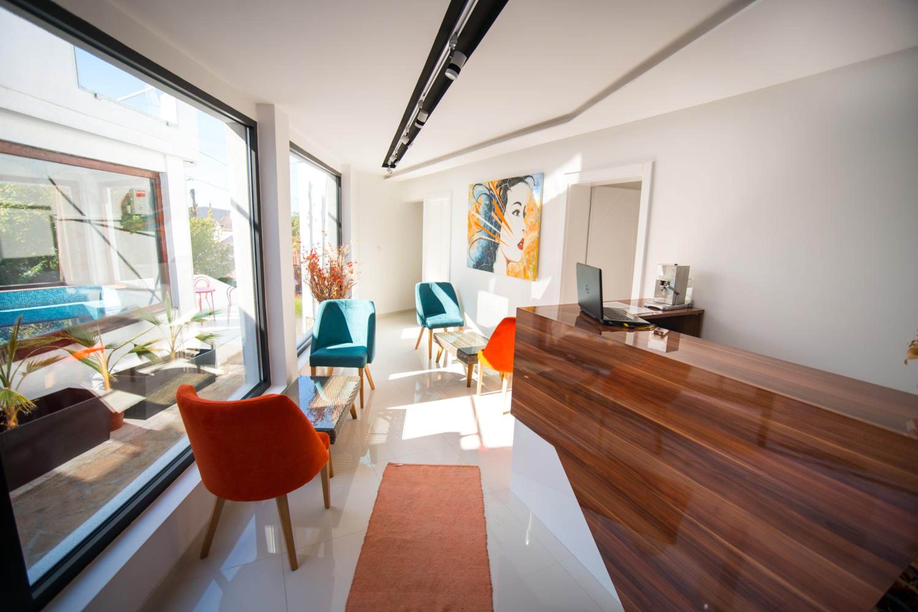Apel Luxury view 4