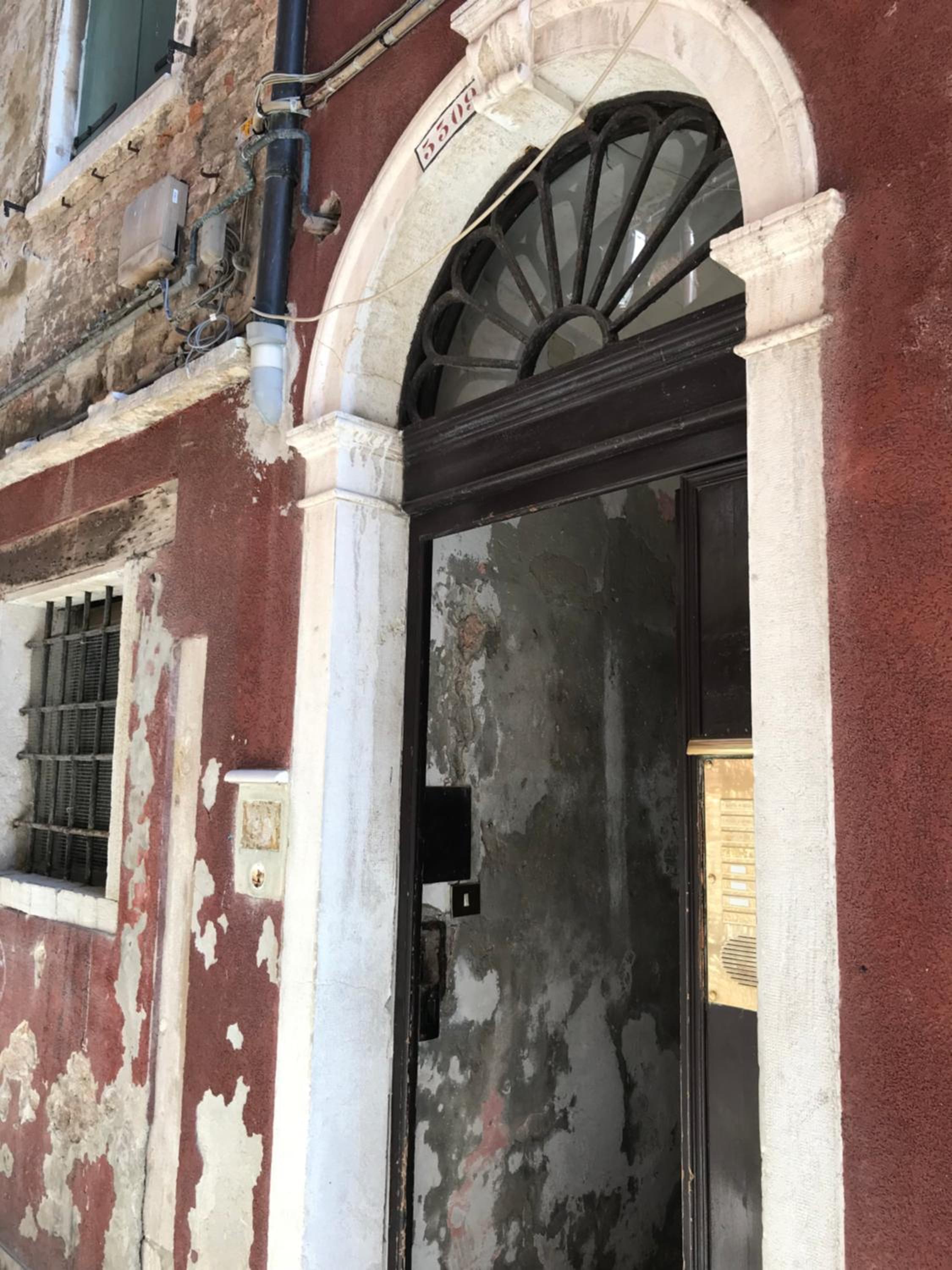 Luxury Venetian Rooms
